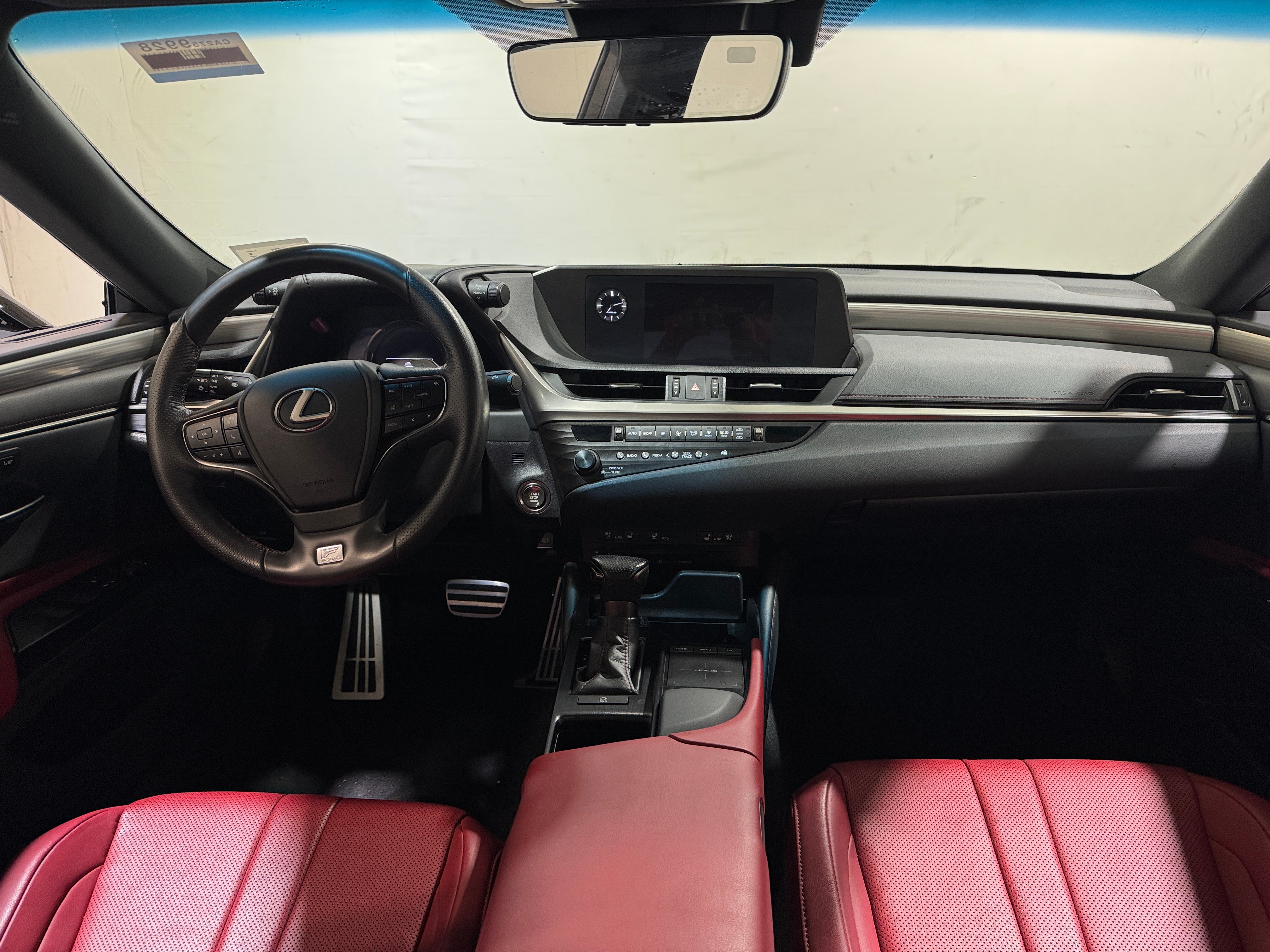 Thumbnail: 2020 Lexus ES - 2