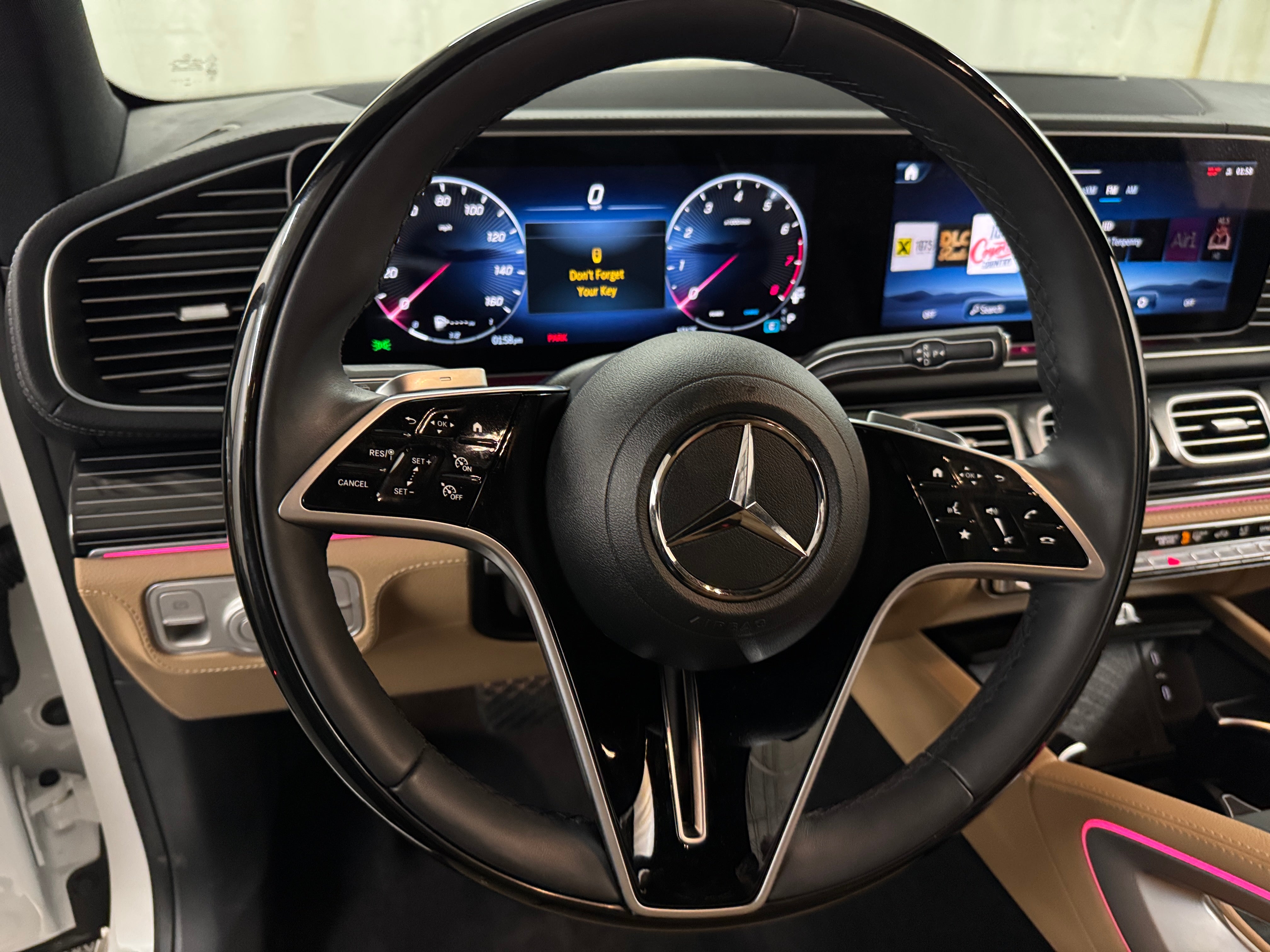 Thumbnail: 2025 Mercedes-Benz GLE - 4