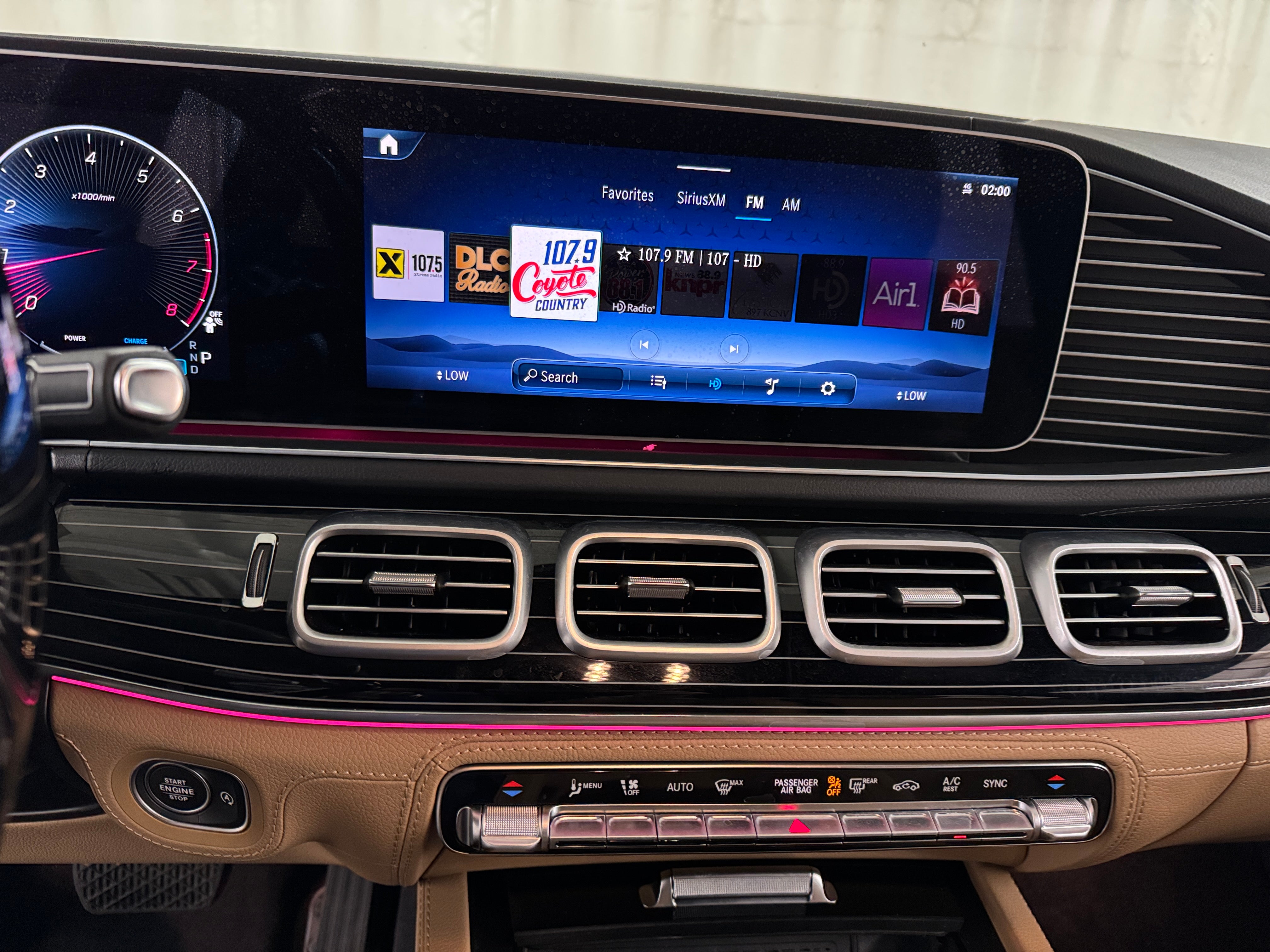 Thumbnail: 2025 Mercedes-Benz GLE - 3