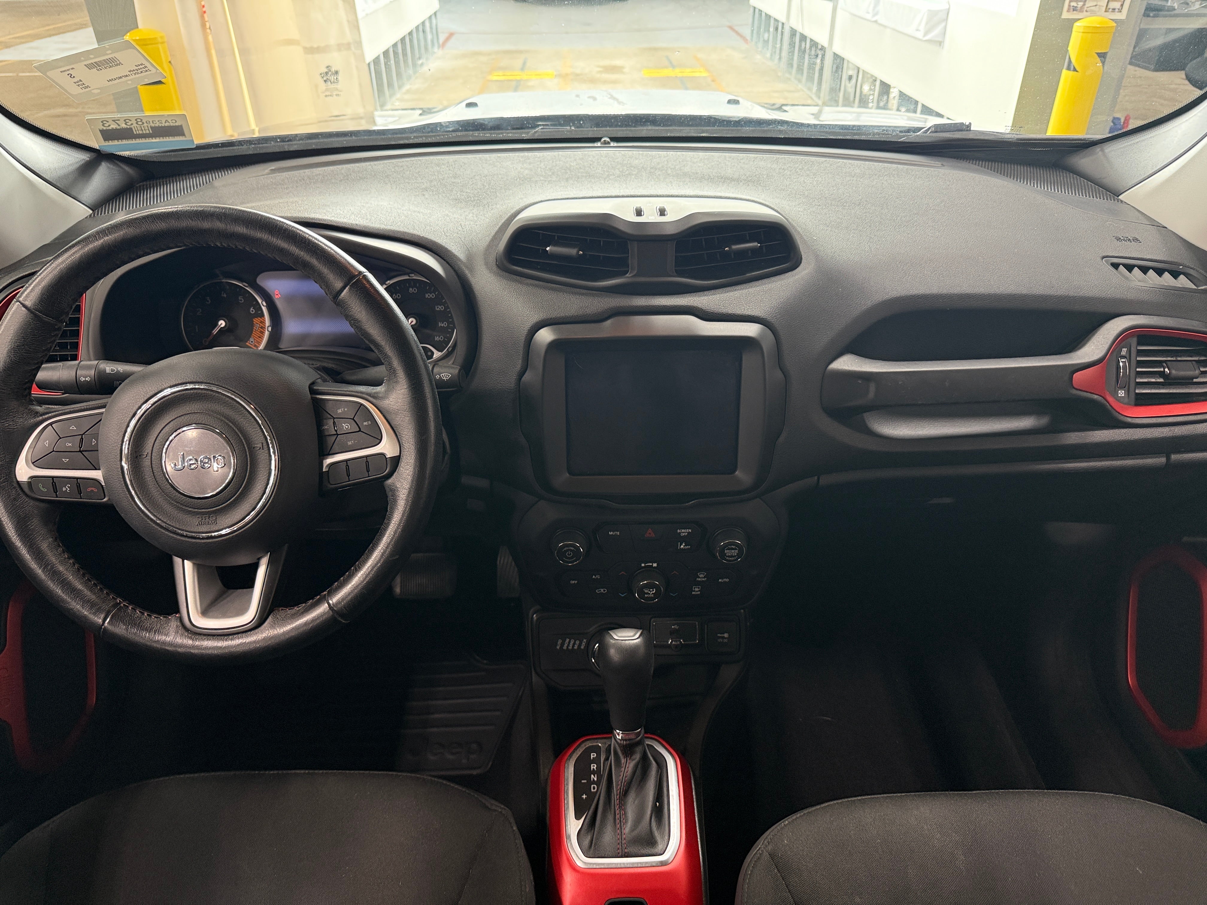 Thumbnail: 2021 Jeep Renegade - 3