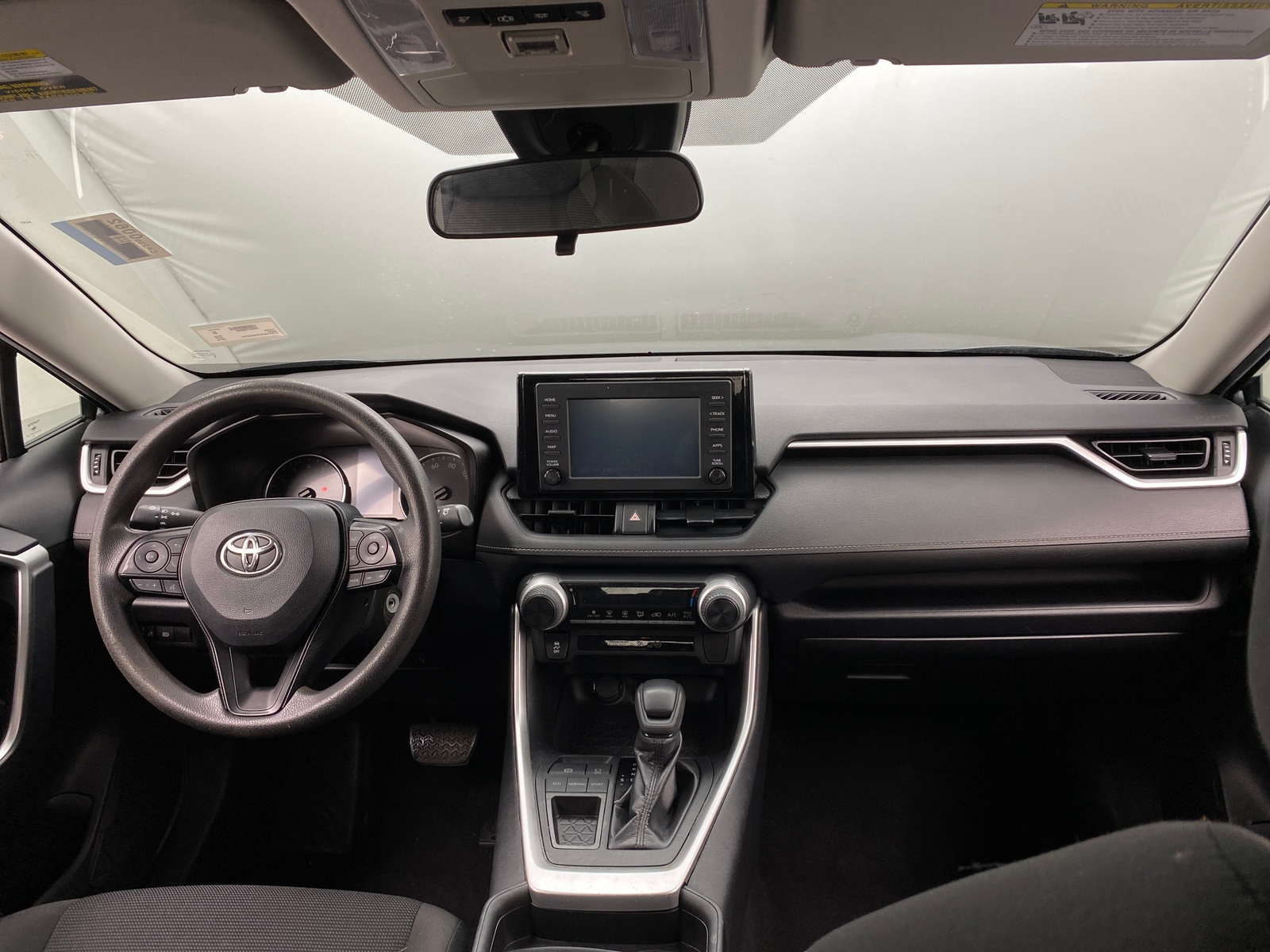 Thumbnail: 2019 Toyota RAV4 - 3