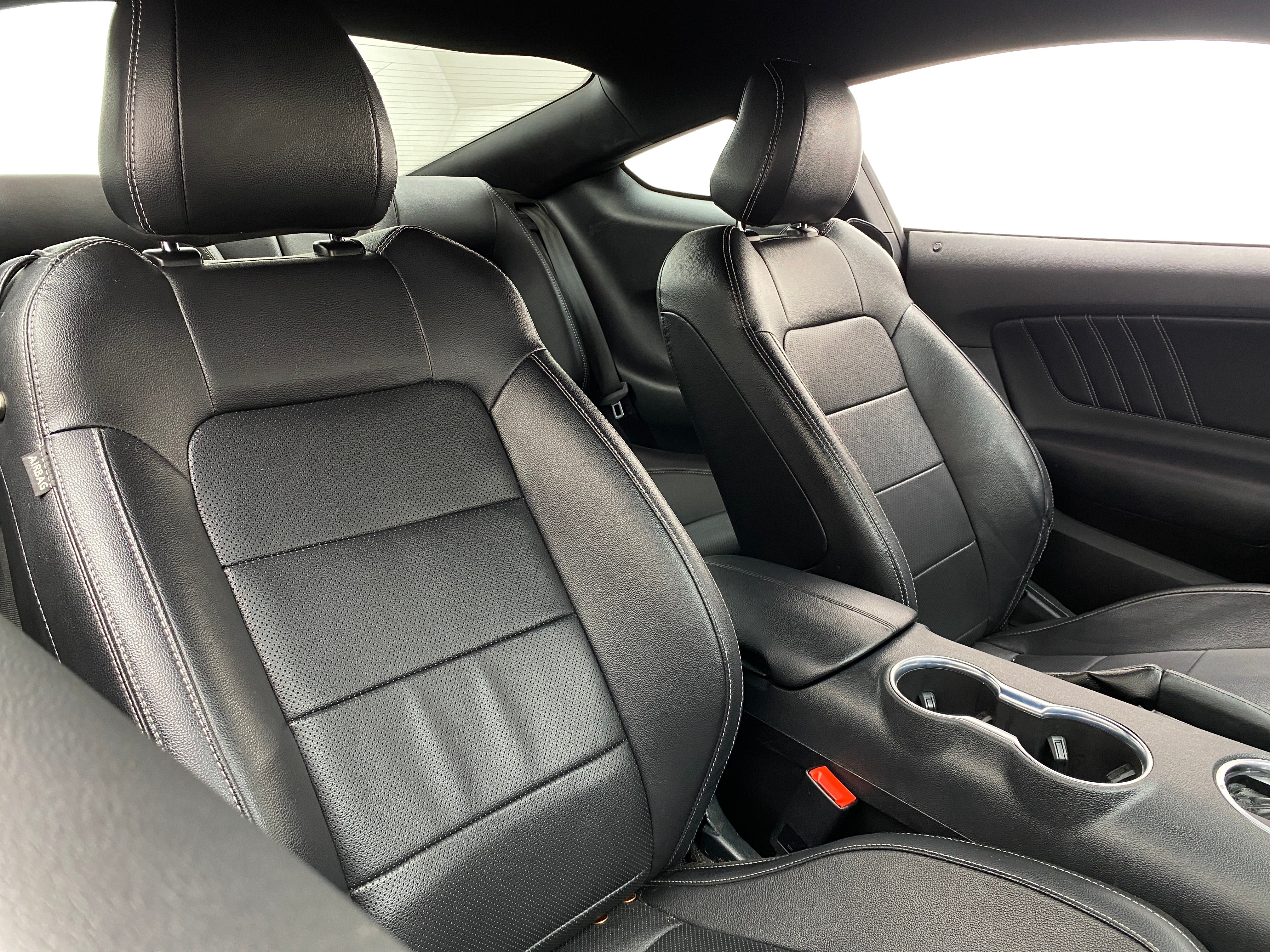 2023 Ford Mustang  2