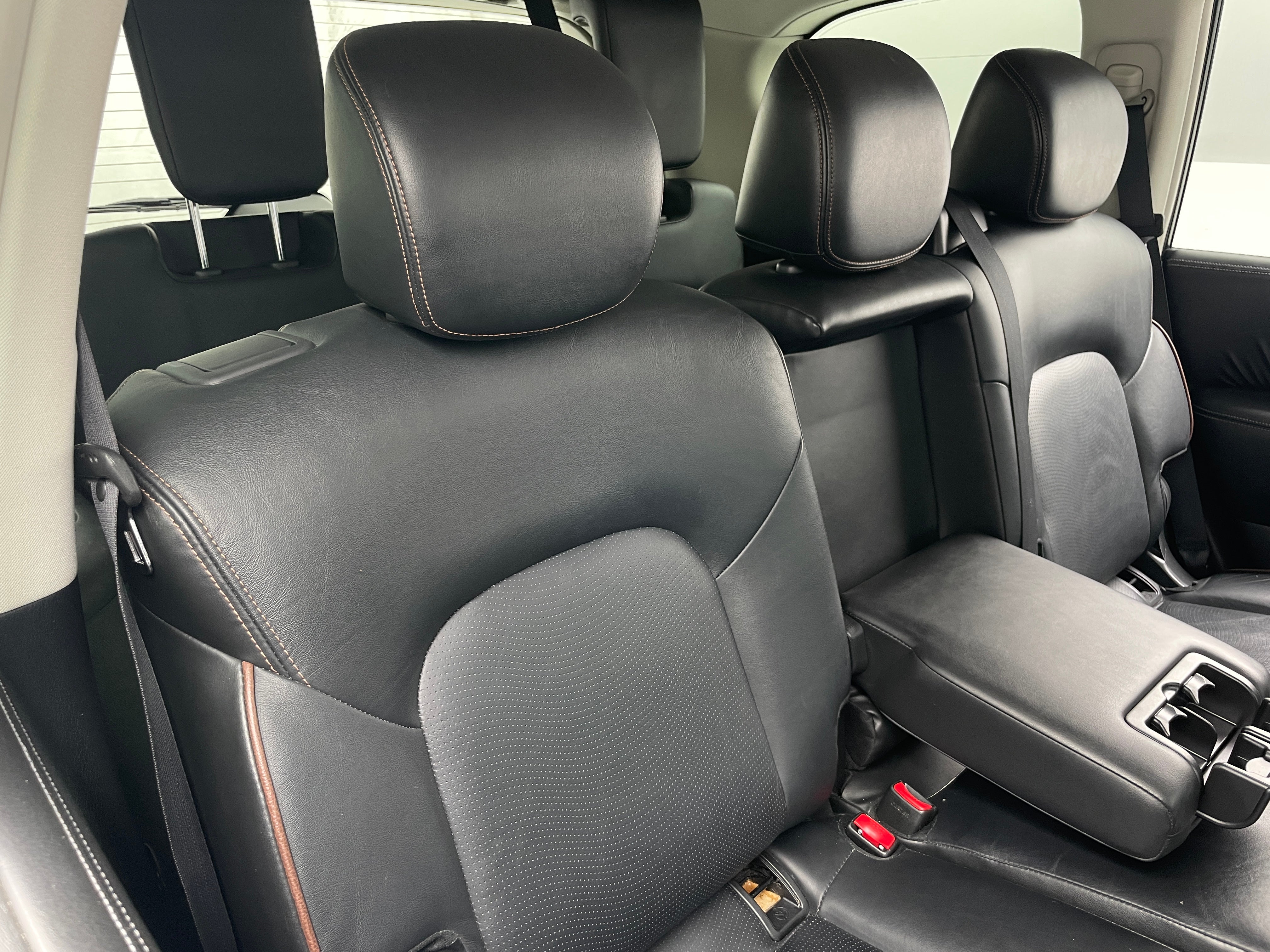 2019 Nissan Armada SL 5