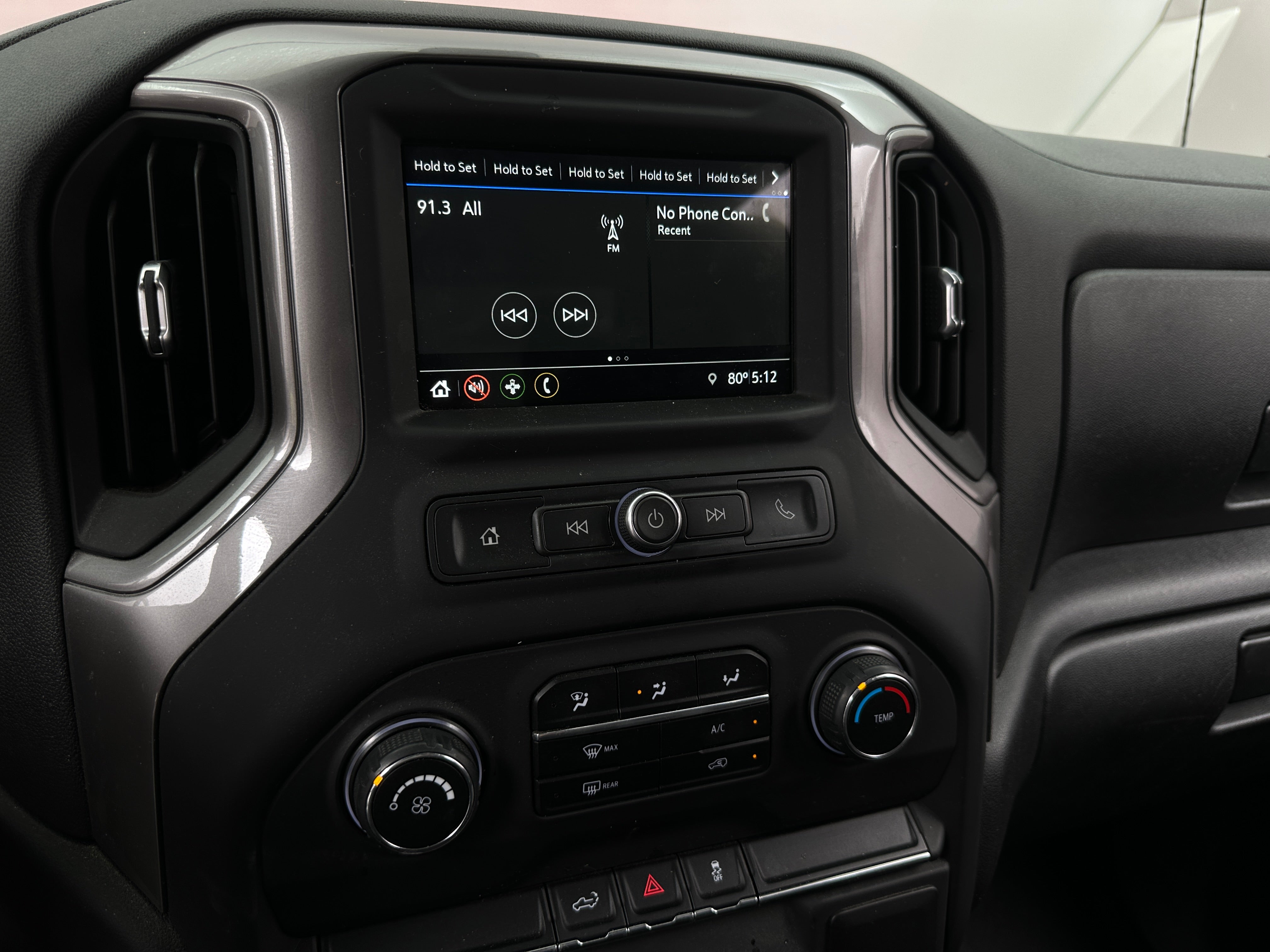 2019 Chevrolet Silverado 1500 Custom 4