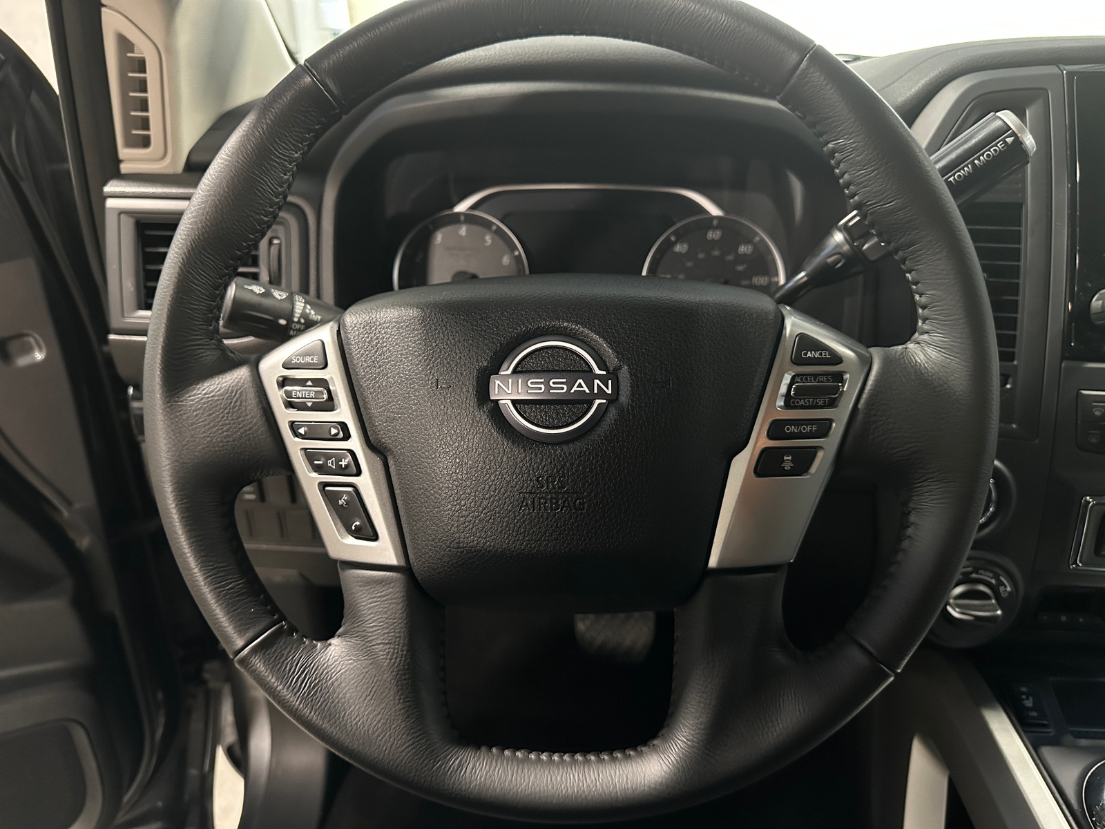 Thumbnail: 2024 Nissan Titan - 5