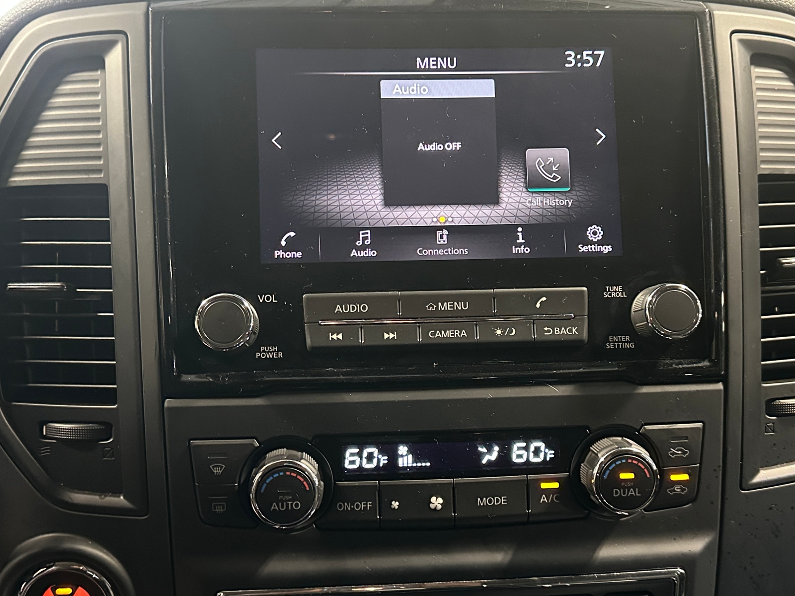 Thumbnail: 2024 Nissan Titan - 4