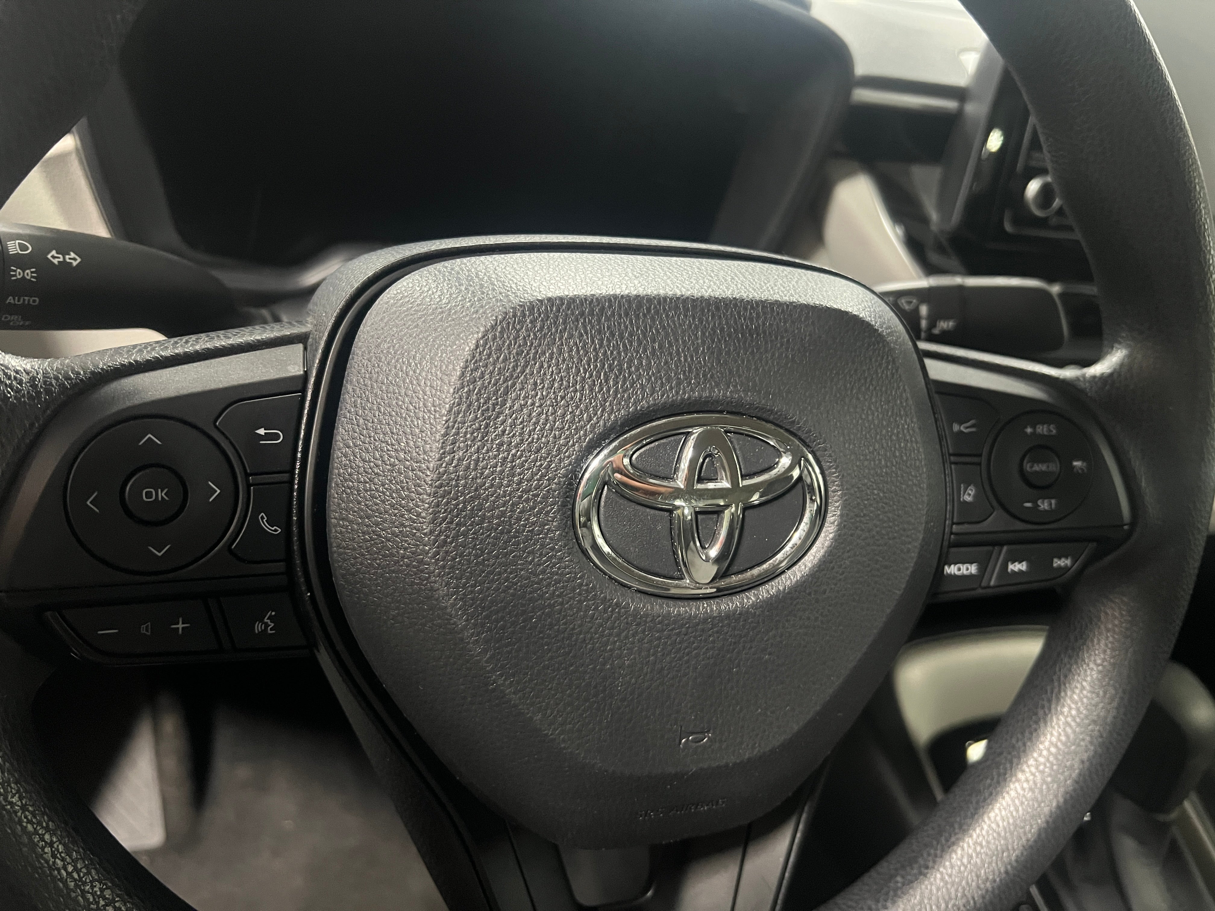Thumbnail: 2022 Toyota Corolla - 5
