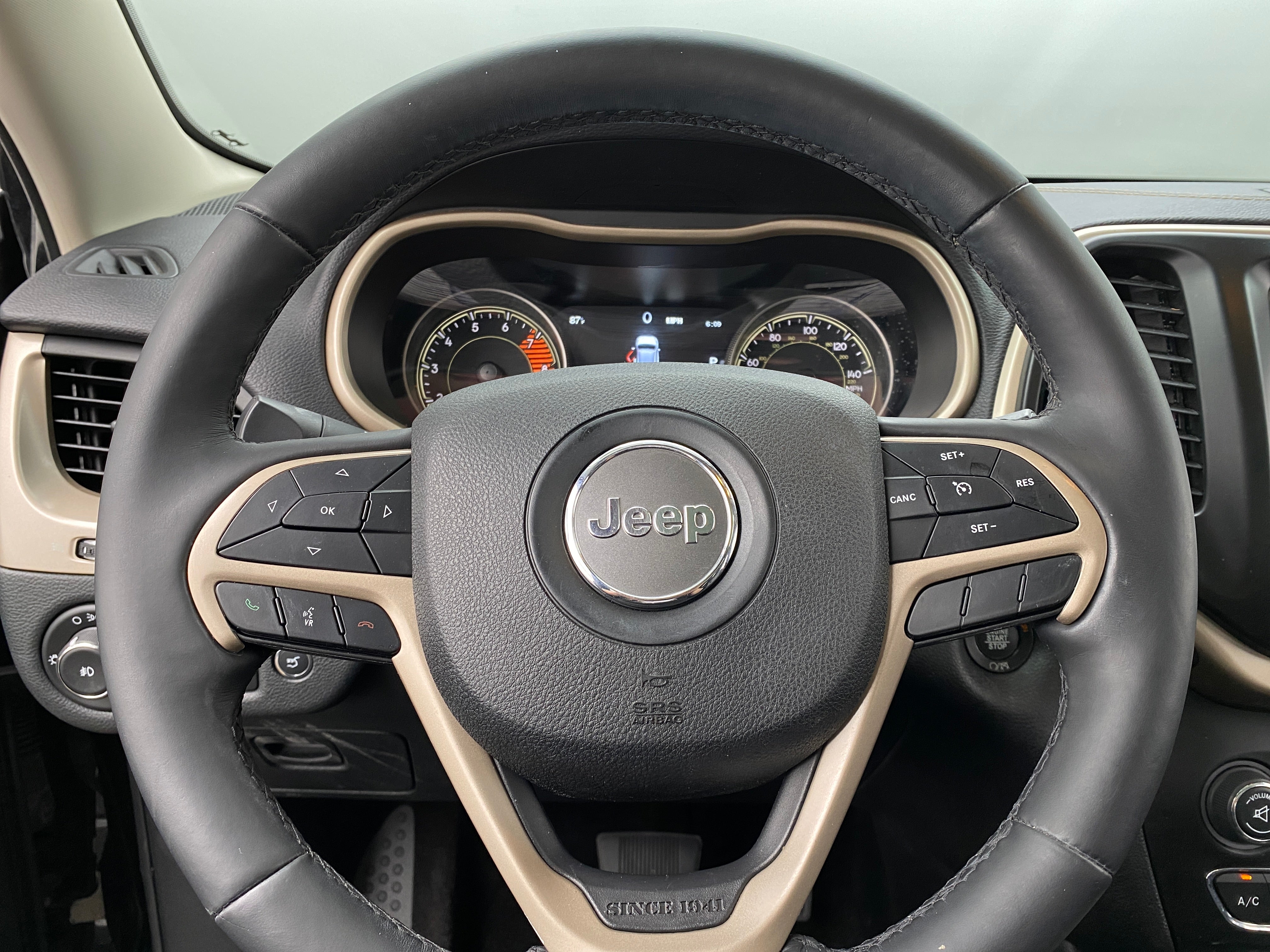 2018 Jeep Cherokee Limited Edition 4