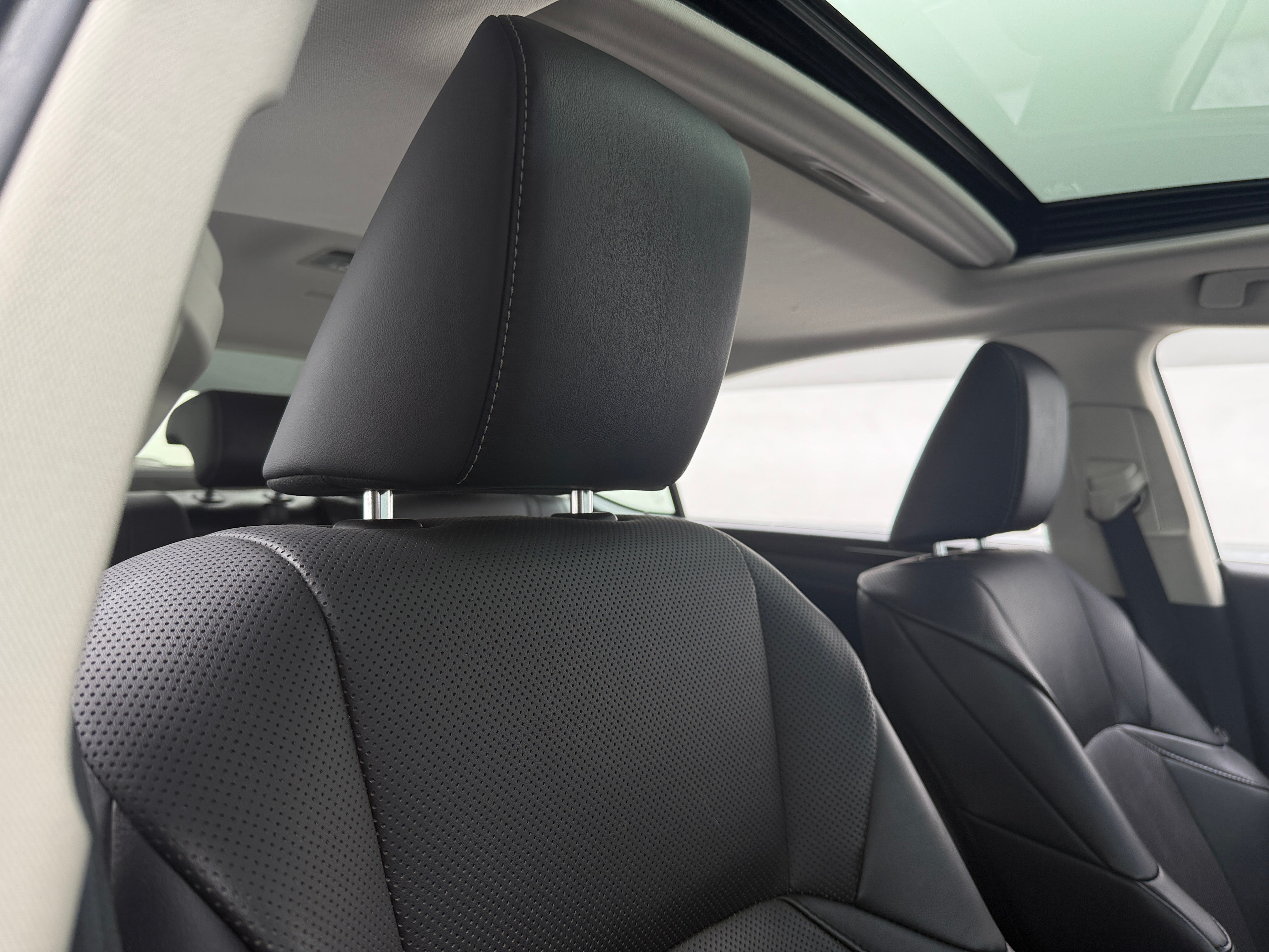 Thumbnail: 2019 Lexus ES - 2