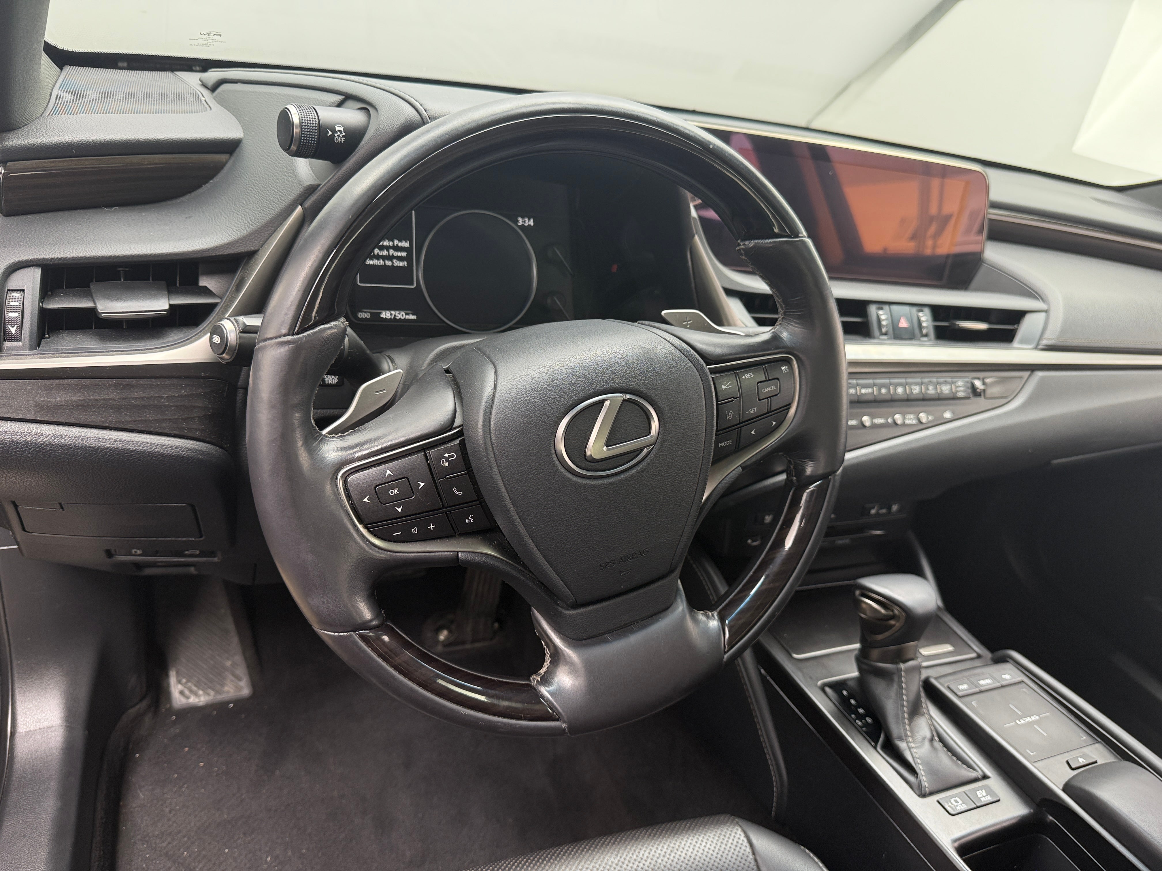 Thumbnail: 2019 Lexus ES - 5