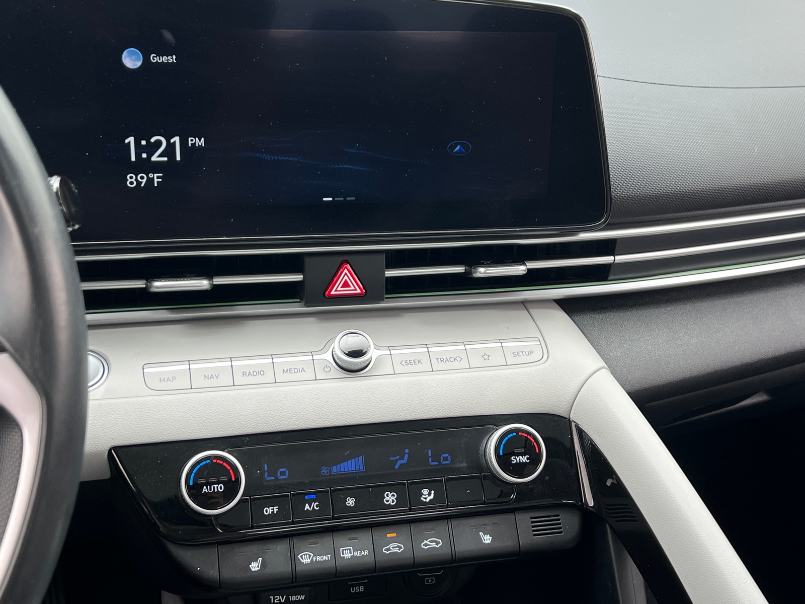 Thumbnail: 2021 Hyundai Elantra - 3