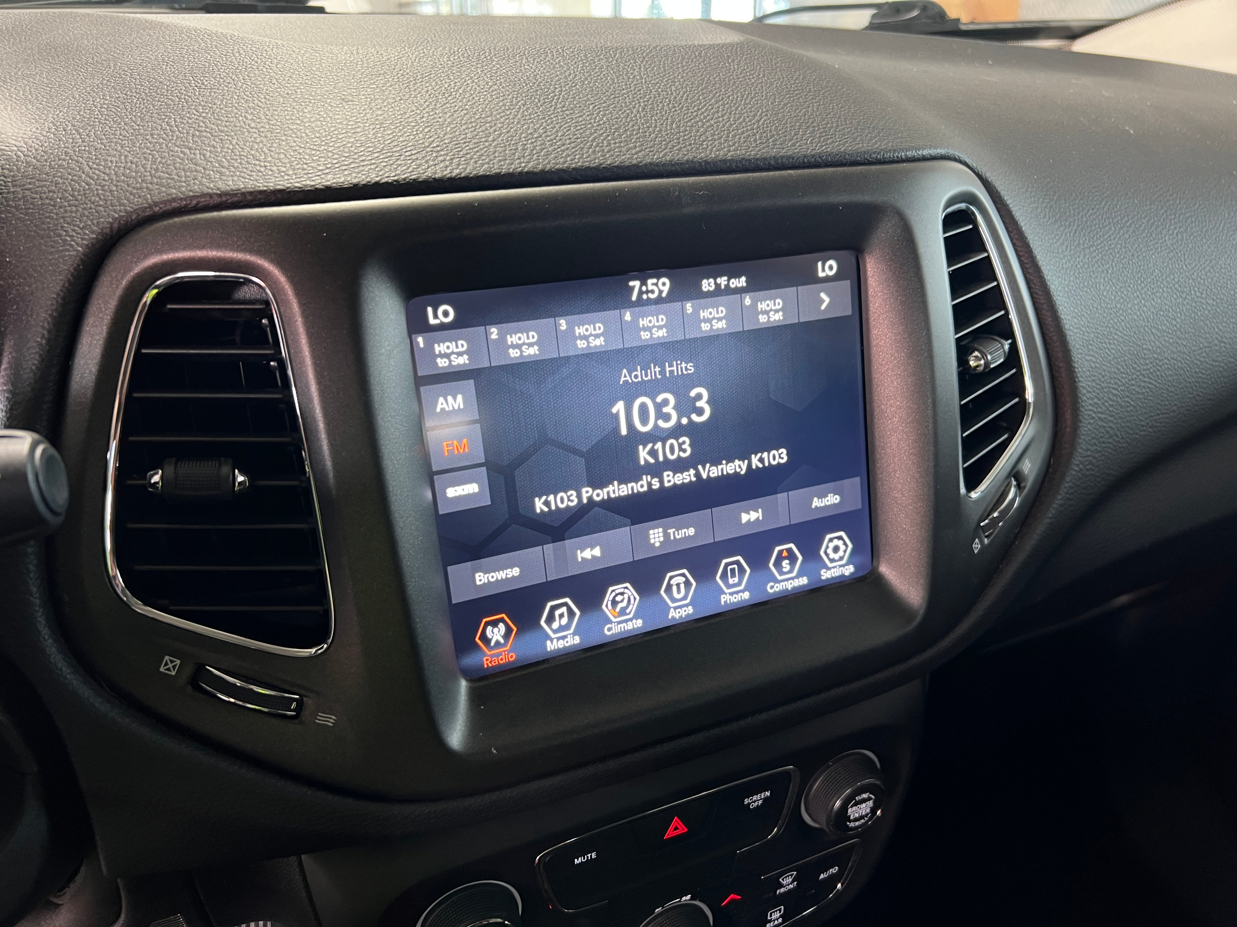 2019 Jeep Compass Trailhawk 3