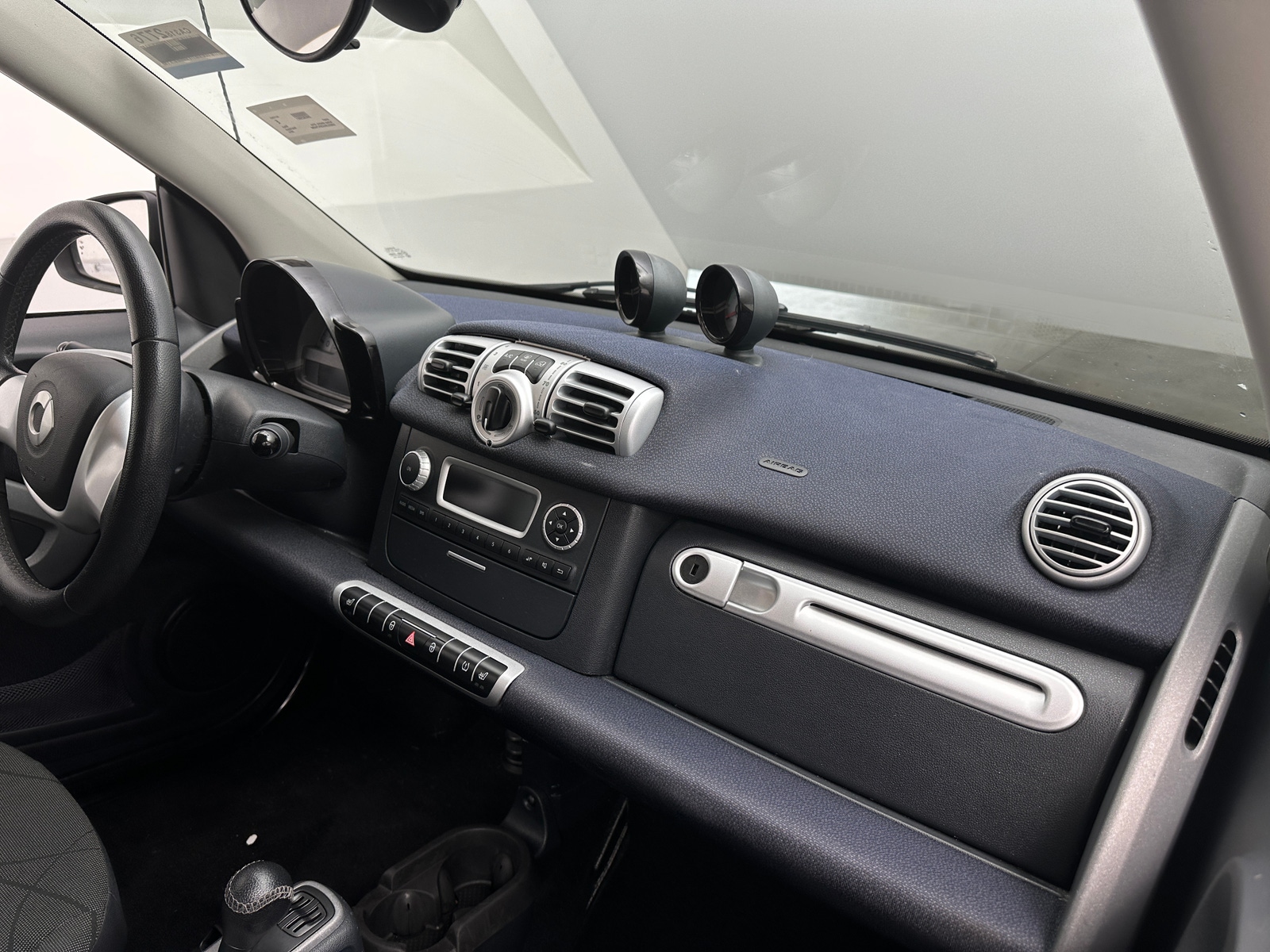 Thumbnail: 2014 smart fortwo - 3
