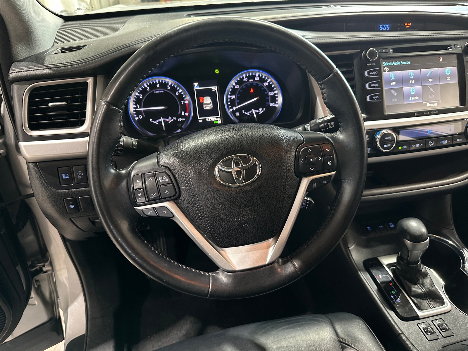 Thumbnail: 2018 Toyota Highlander - 4