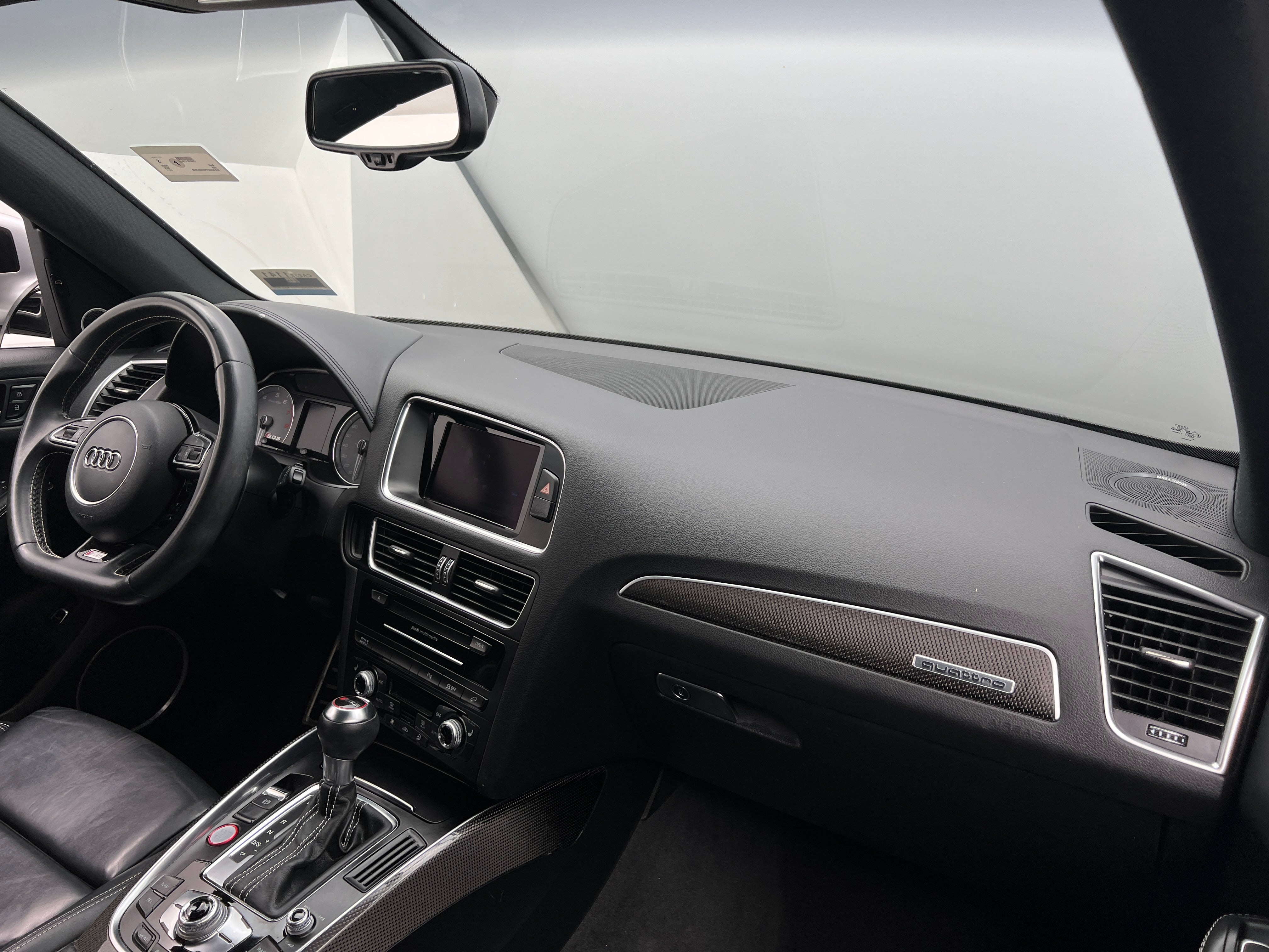 Thumbnail: 2017 Audi SQ5 - 2