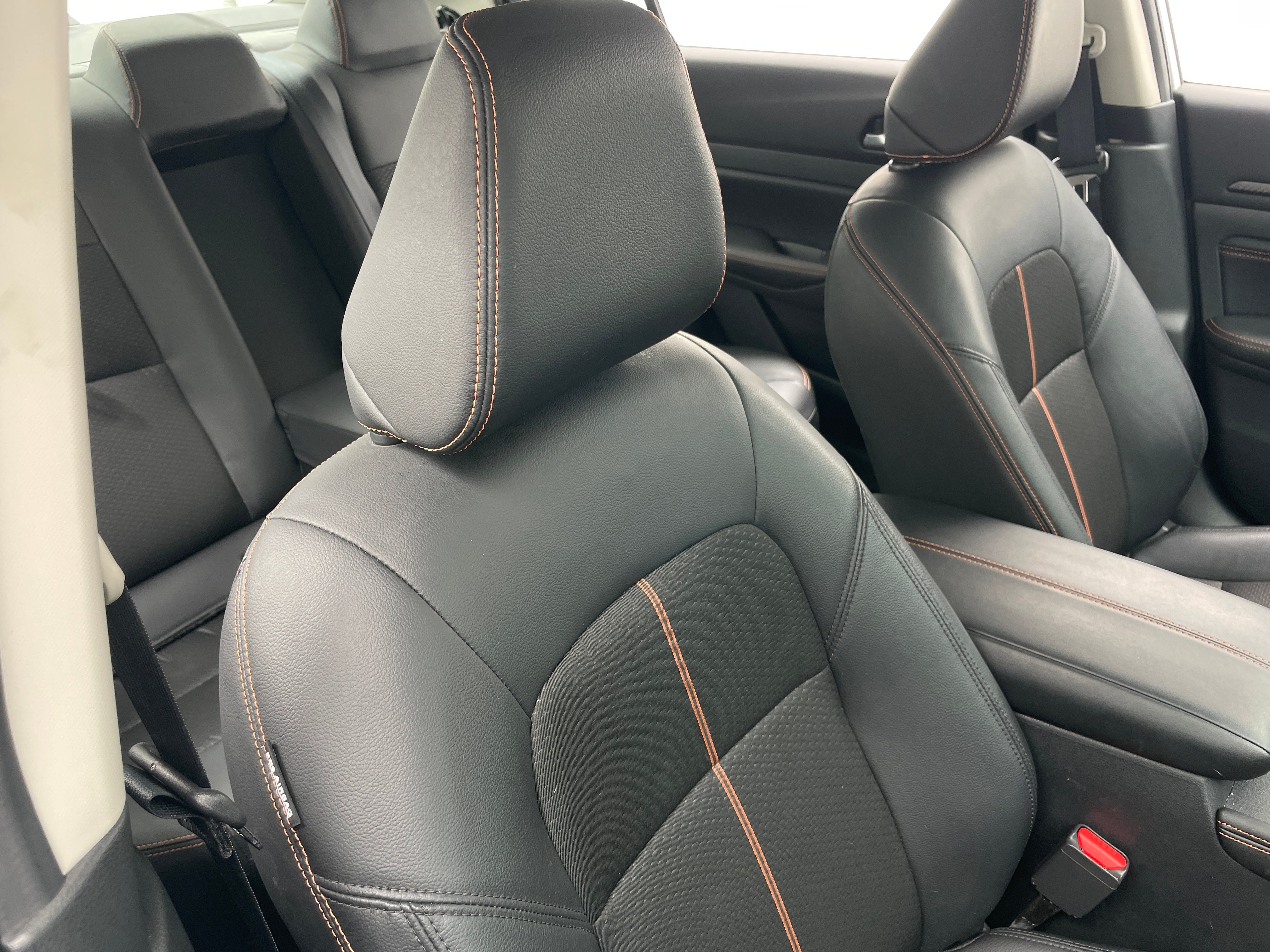 2022 Nissan Altima SR 2