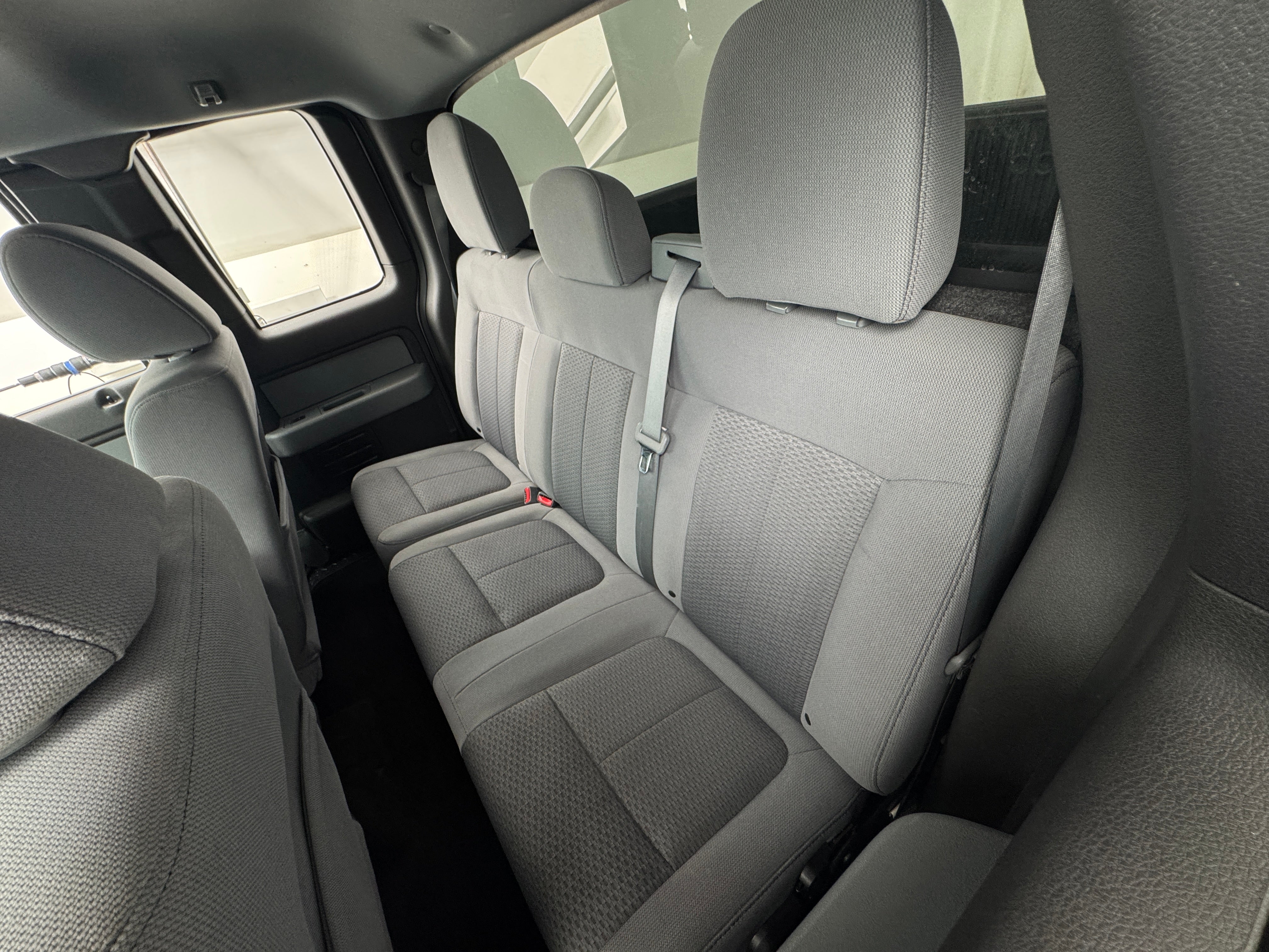 2011 Ford Econoline E-150 6