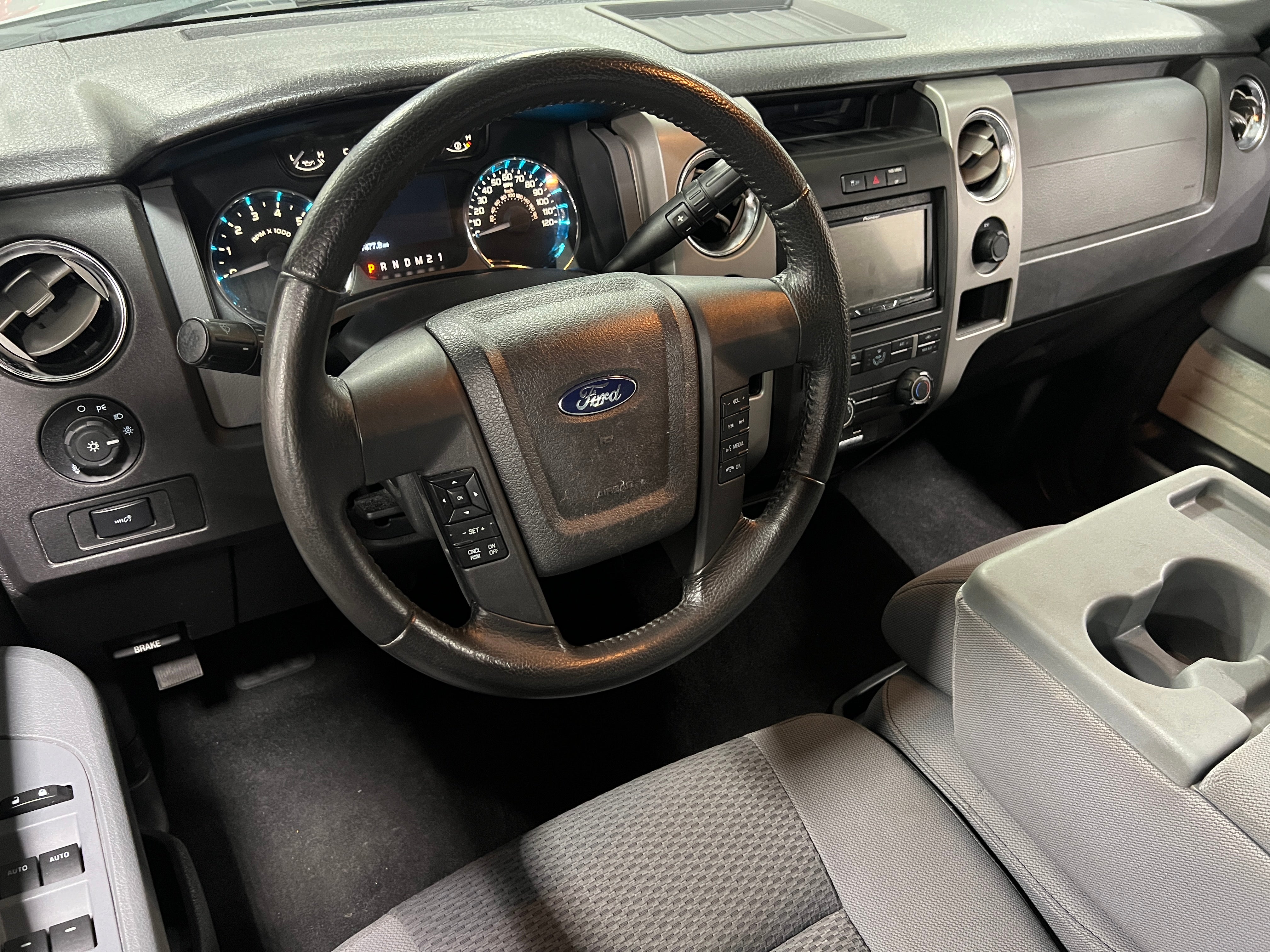 2011 Ford Econoline E-150 3