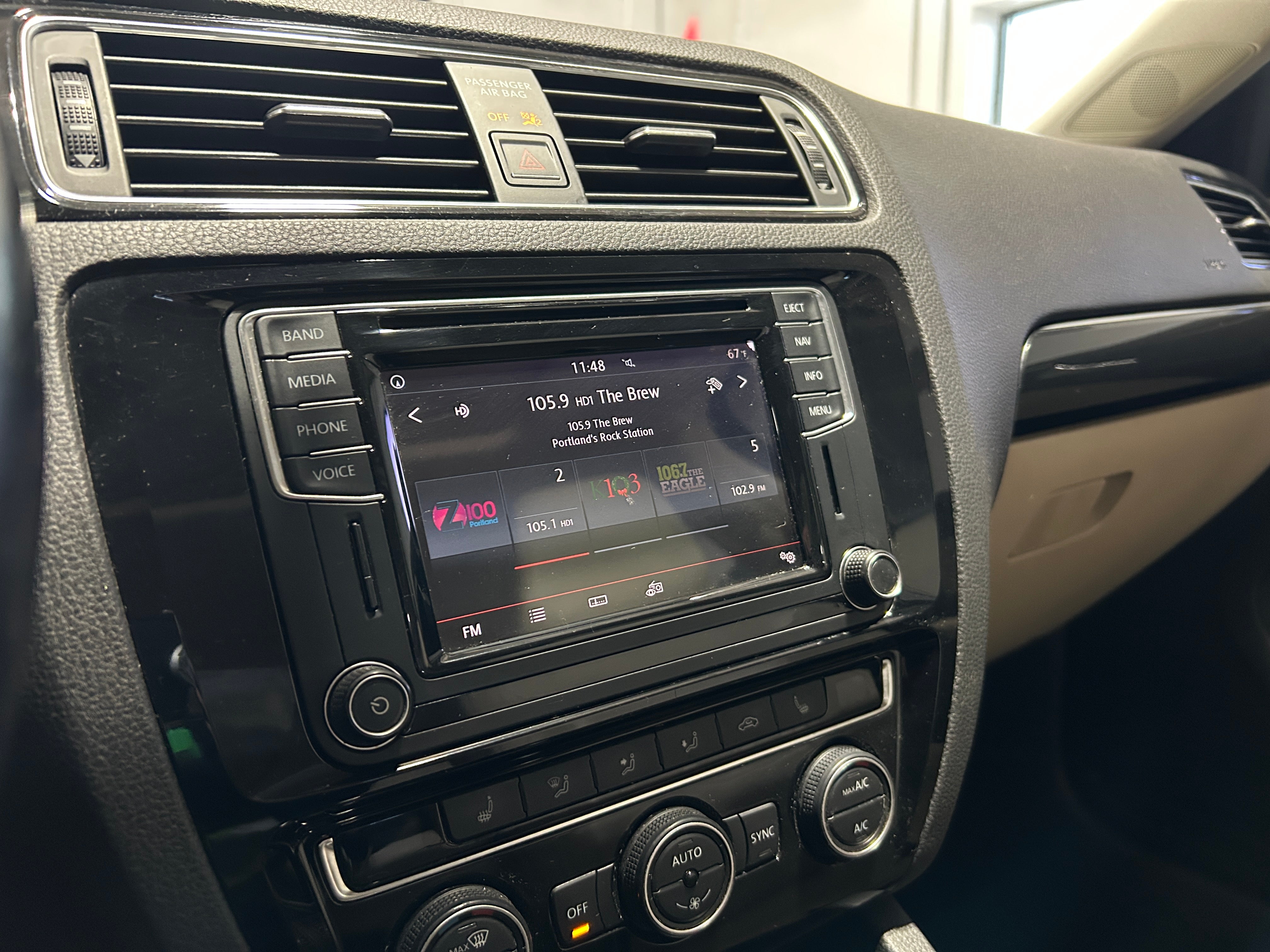 2017 Volkswagen Jetta SEL 3