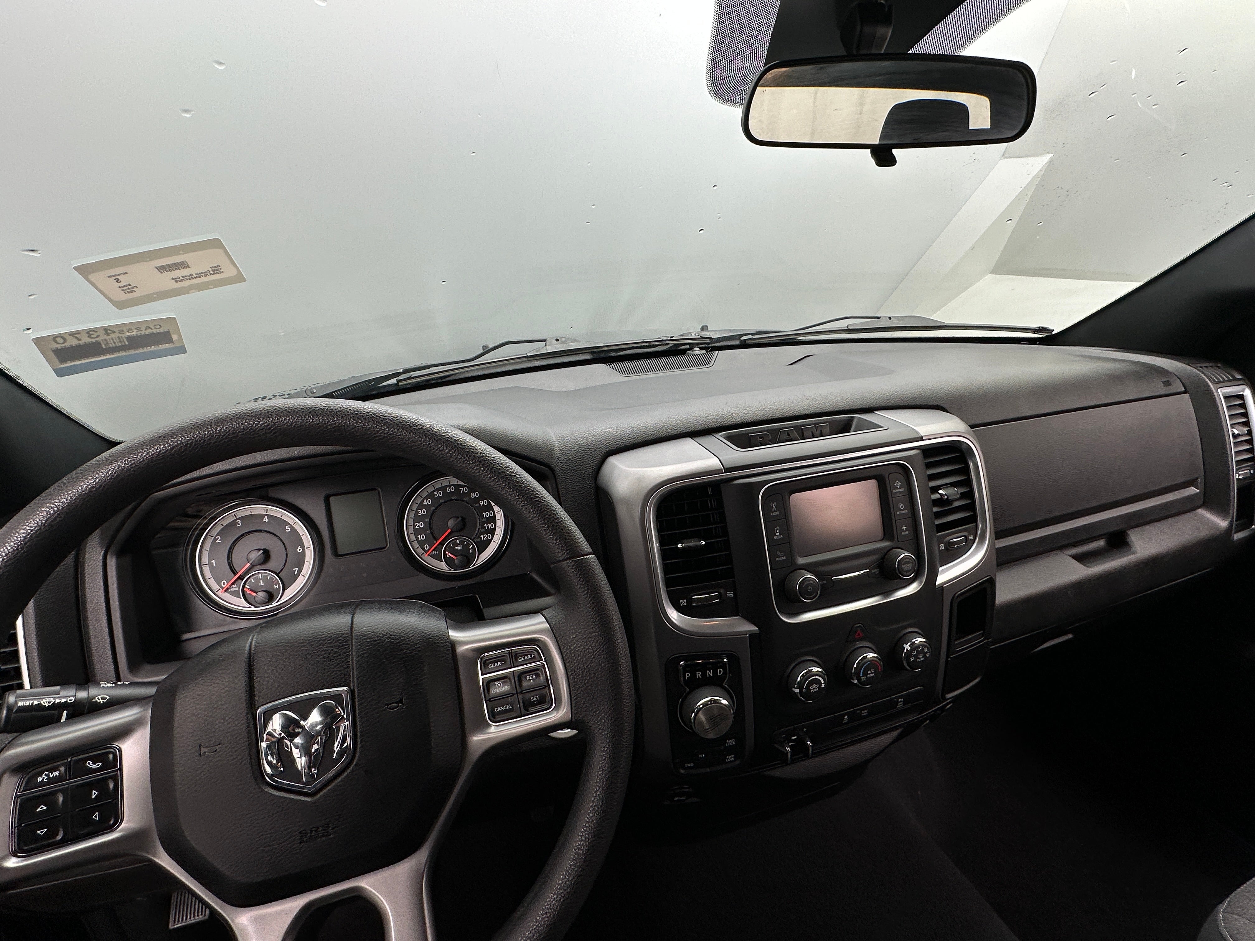 Thumbnail: 2021 RAM 1500 Classic - 3