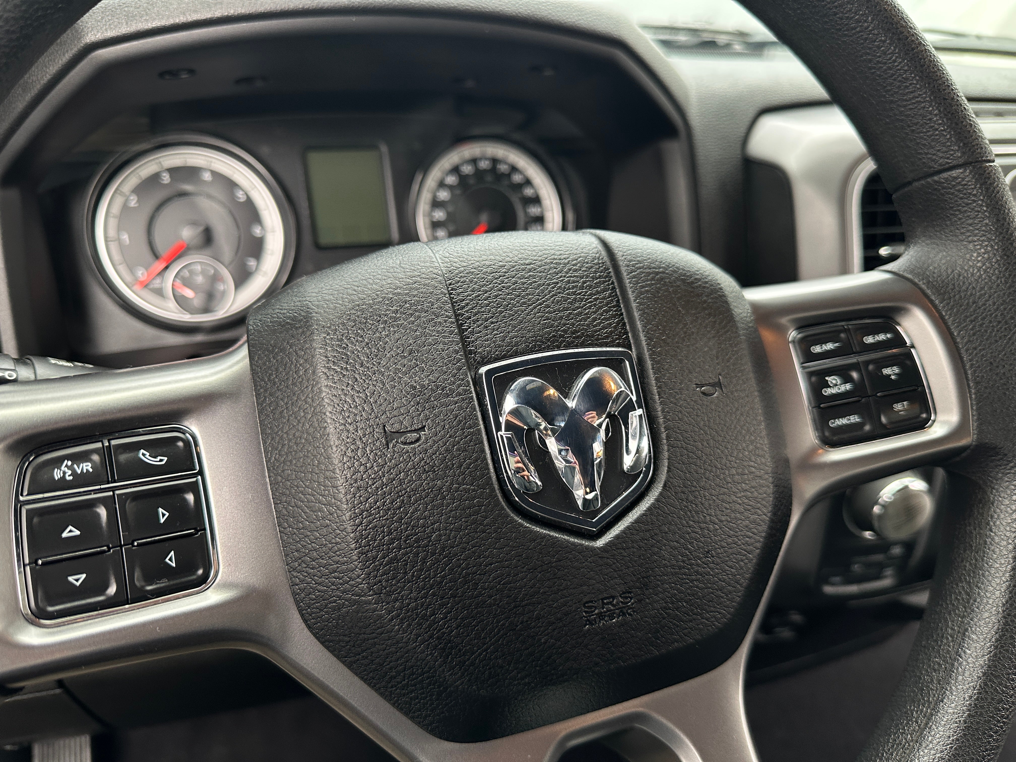 Thumbnail: 2021 RAM 1500 Classic - 5