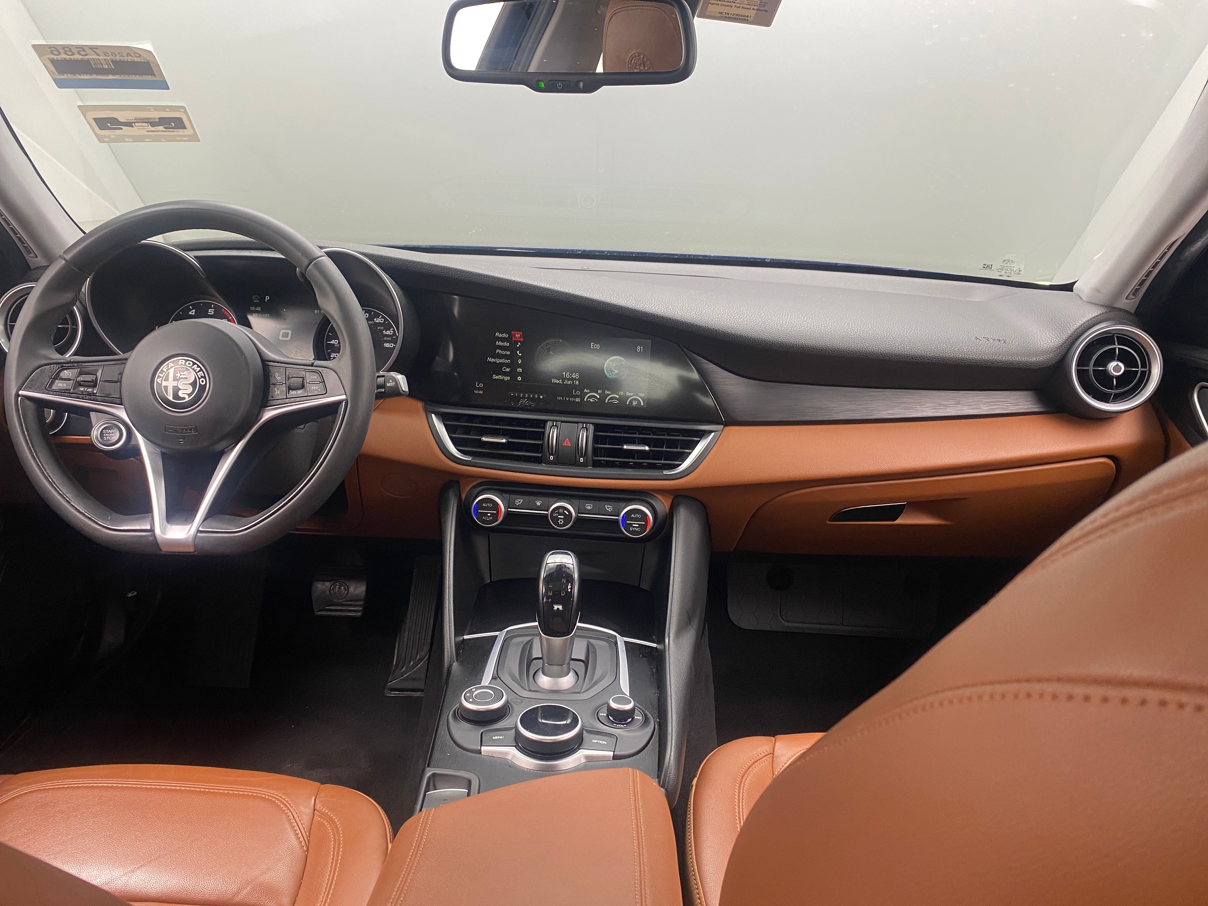 2017 Alfa Romeo Giulia Base 2