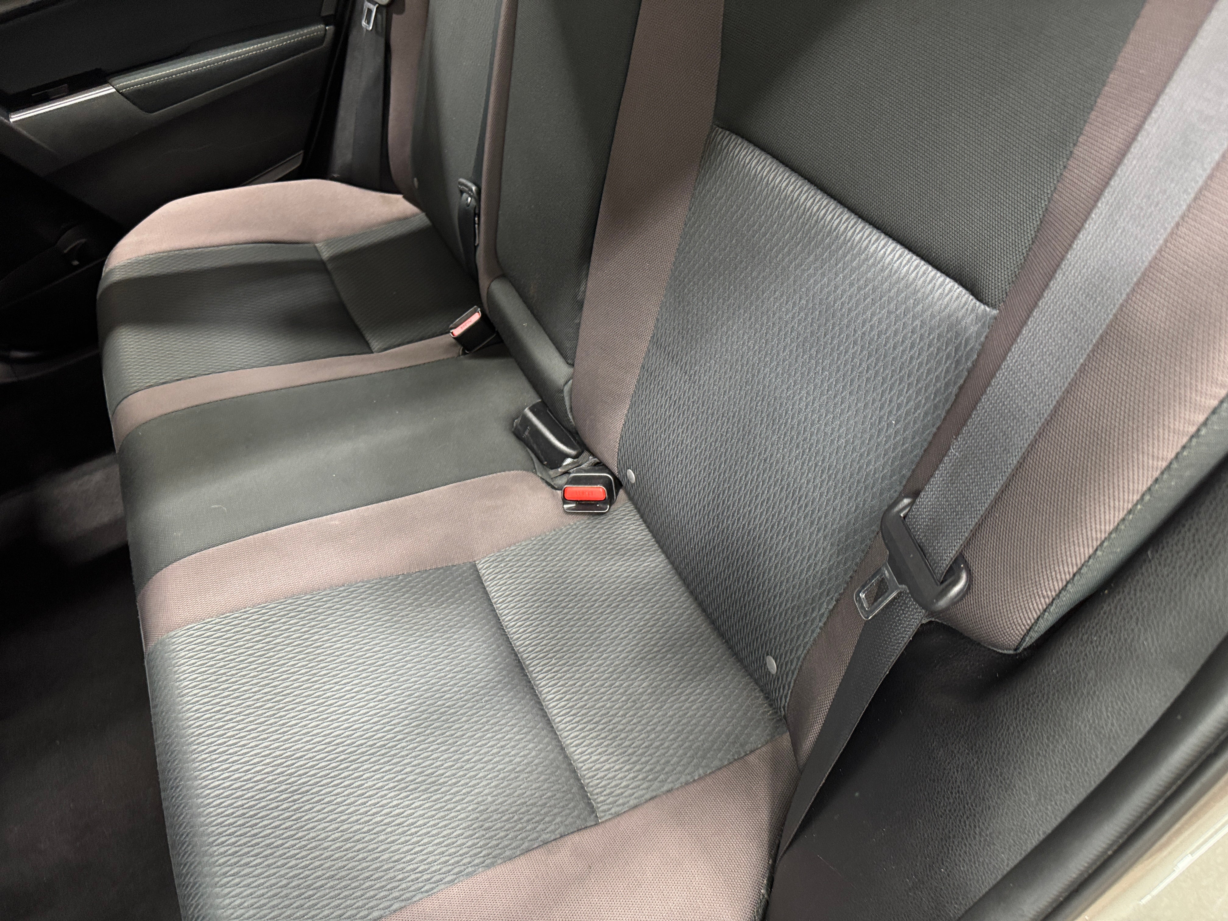 Thumbnail: 2017 Toyota Corolla - 6