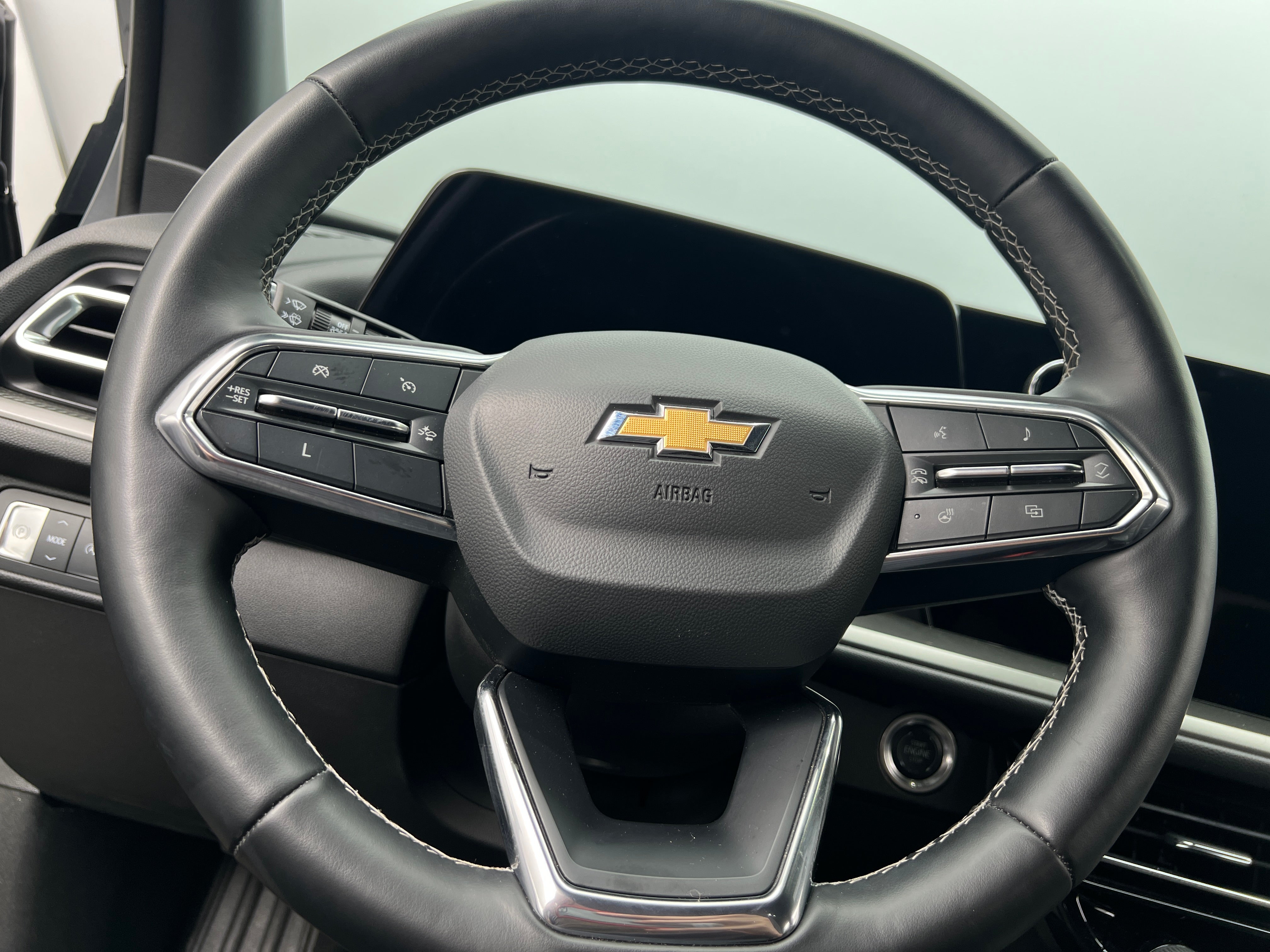 Thumbnail: 2024 Chevrolet Traverse - 5