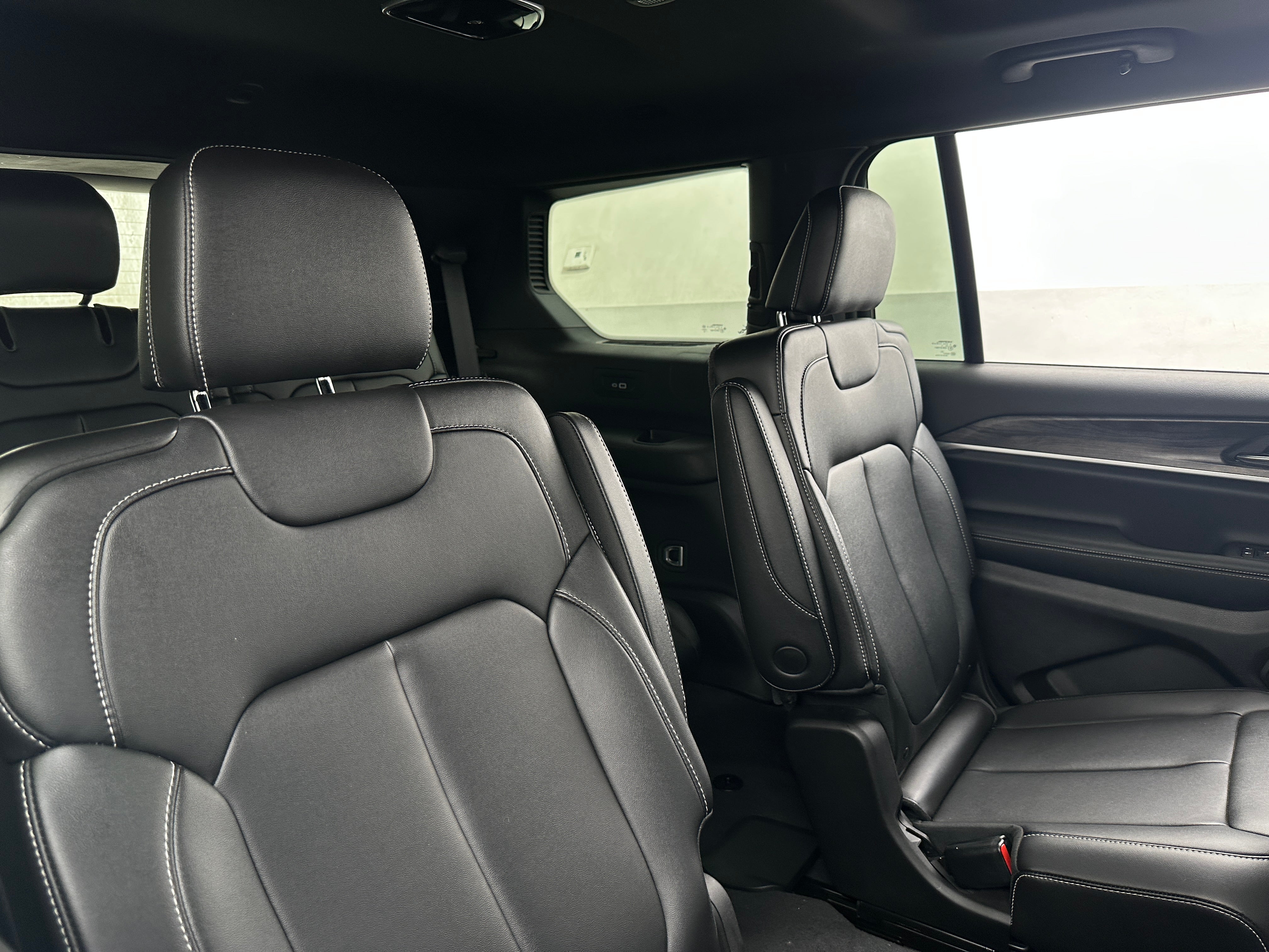 Thumbnail: 2024 Jeep Grand Cherokee L - 5