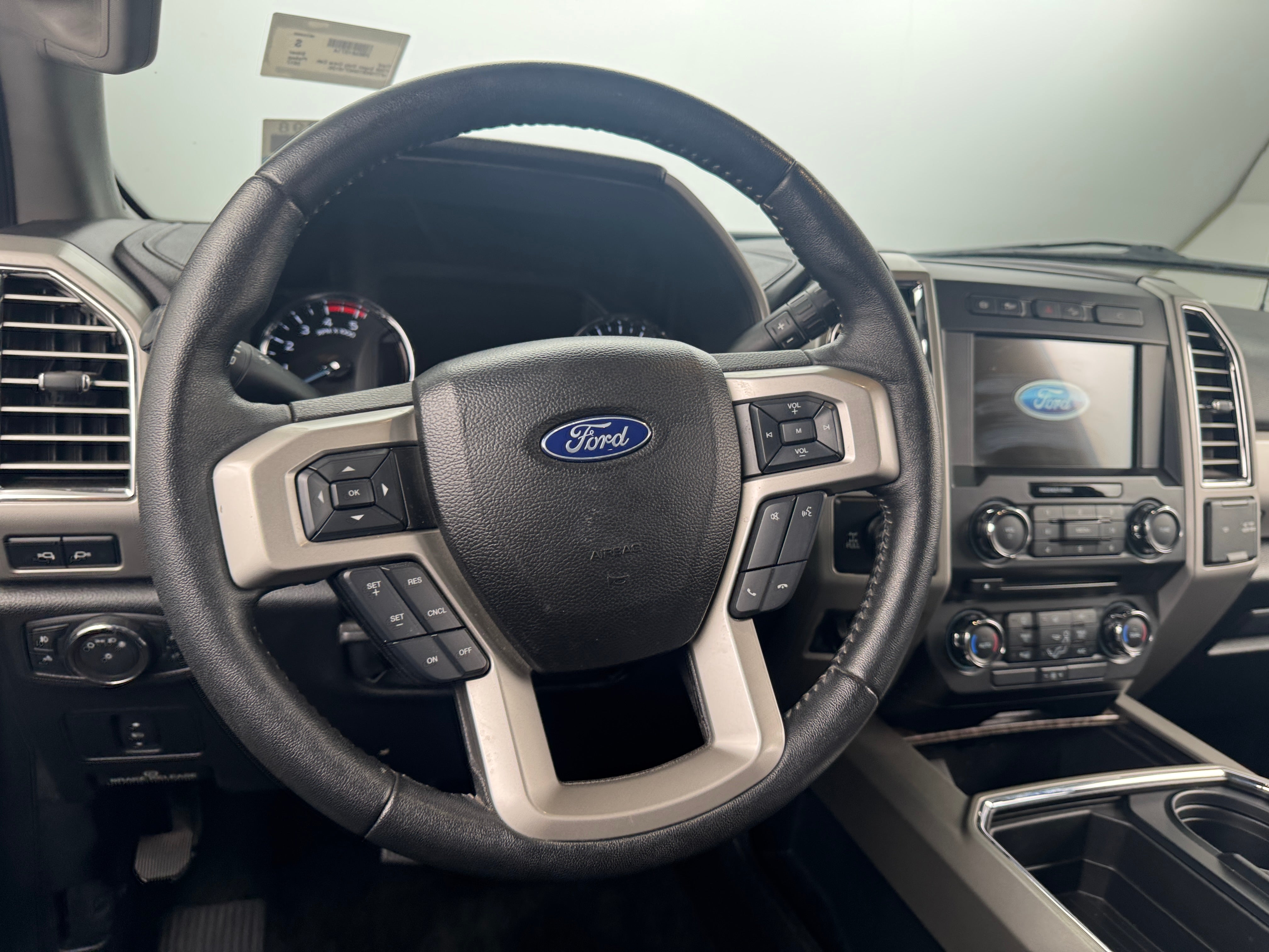 2017 Ford Econoline E-250 4