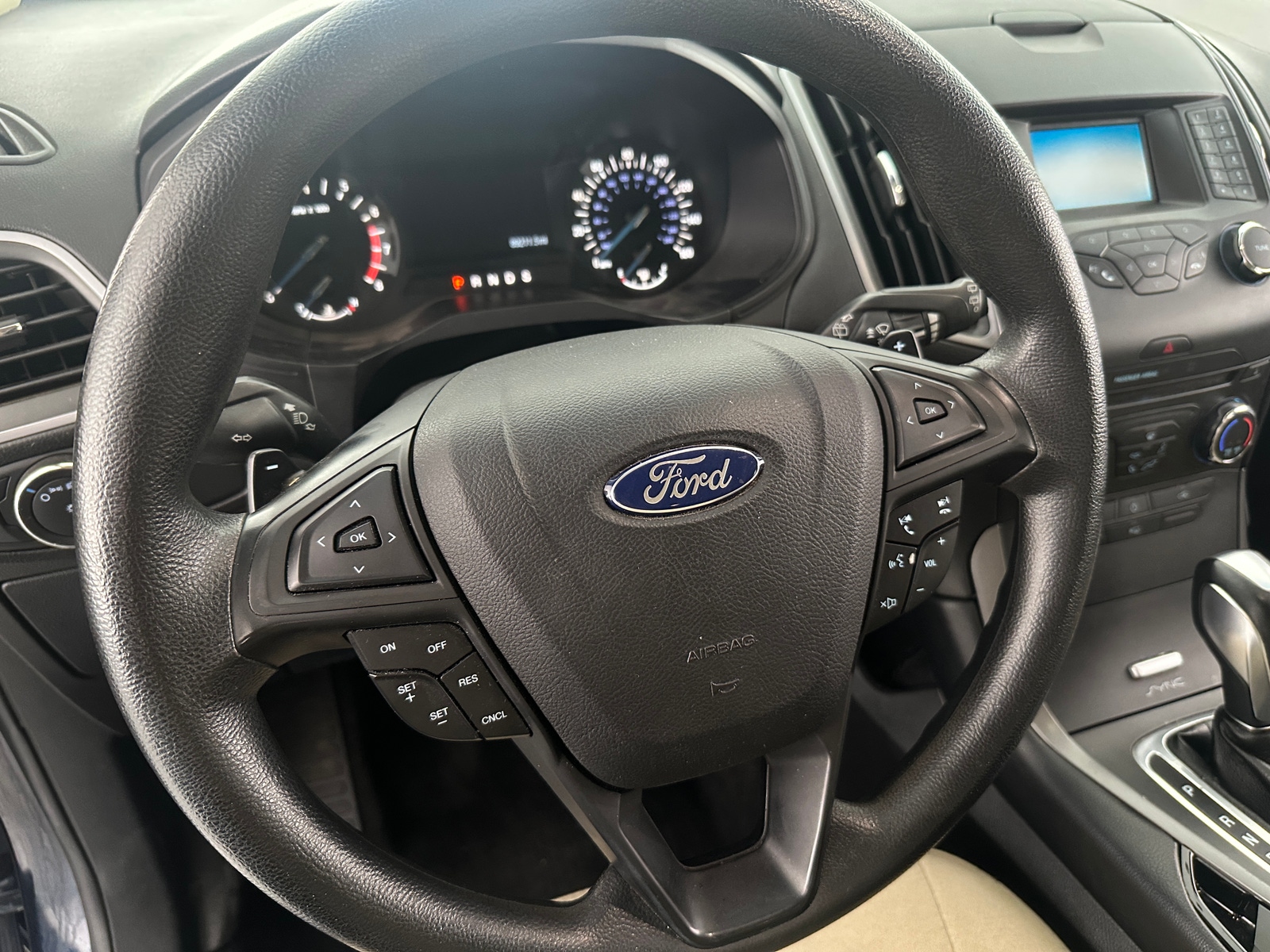 Thumbnail: 2017 Ford Edge - 5