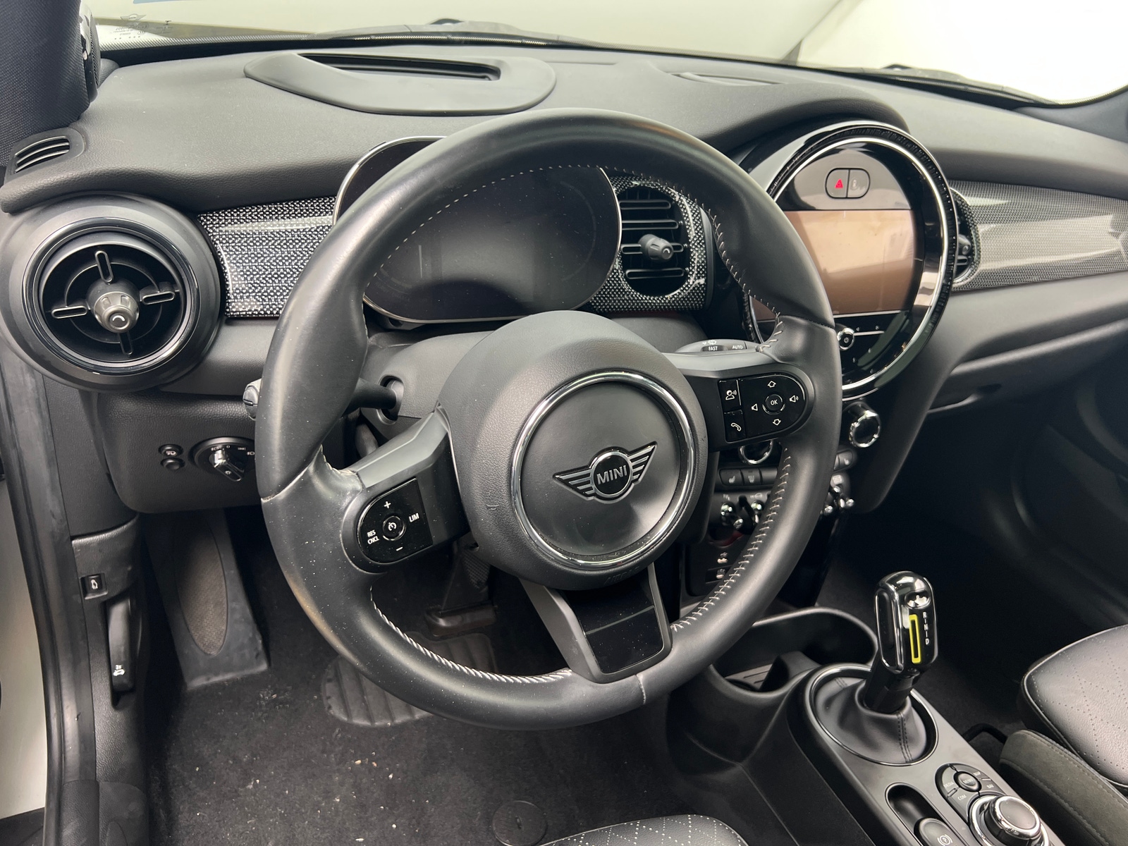 Thumbnail: 2023 MINI Cooper Hardtop - 4