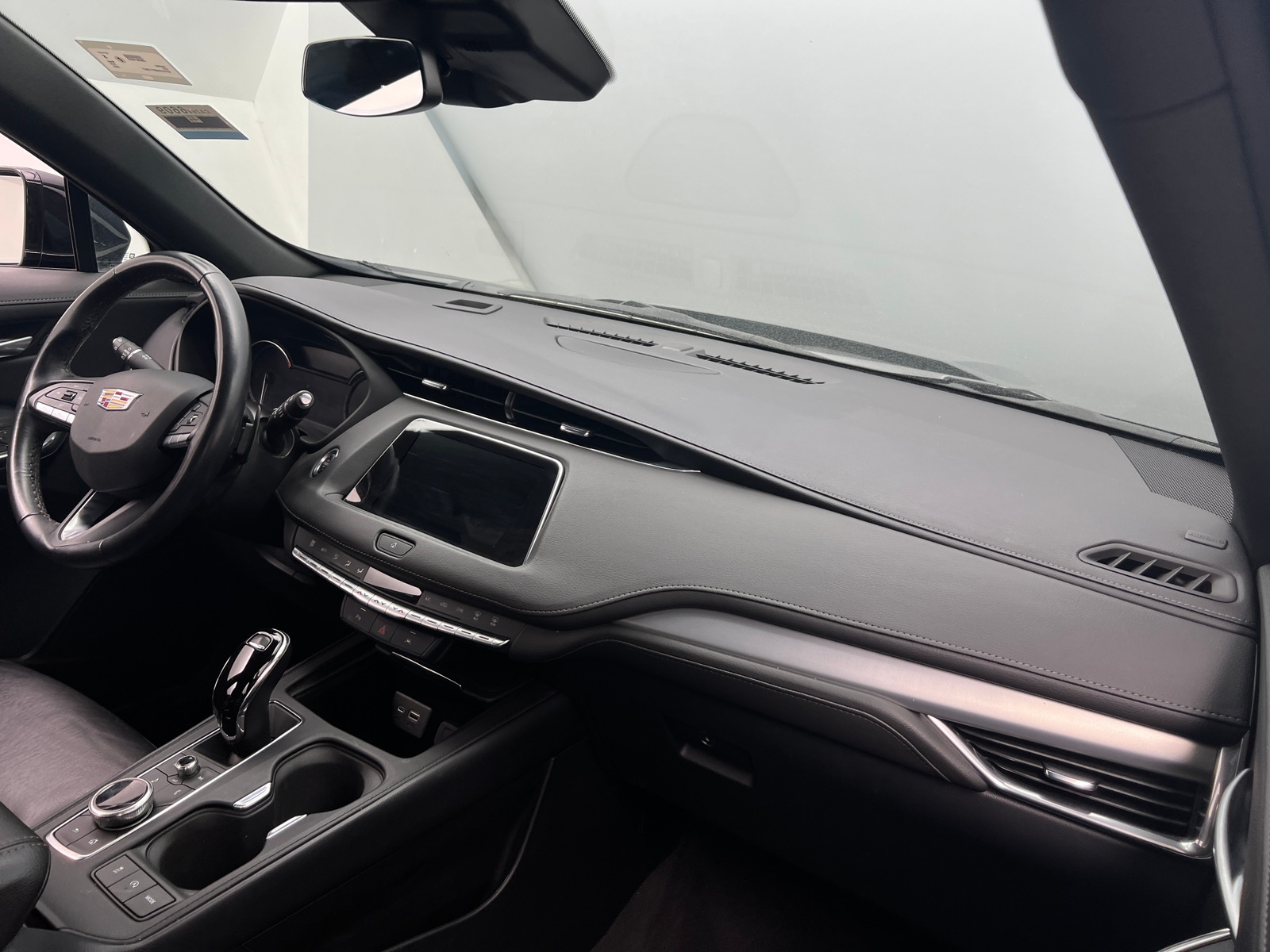 Thumbnail: 2023 Cadillac XT4 - 2
