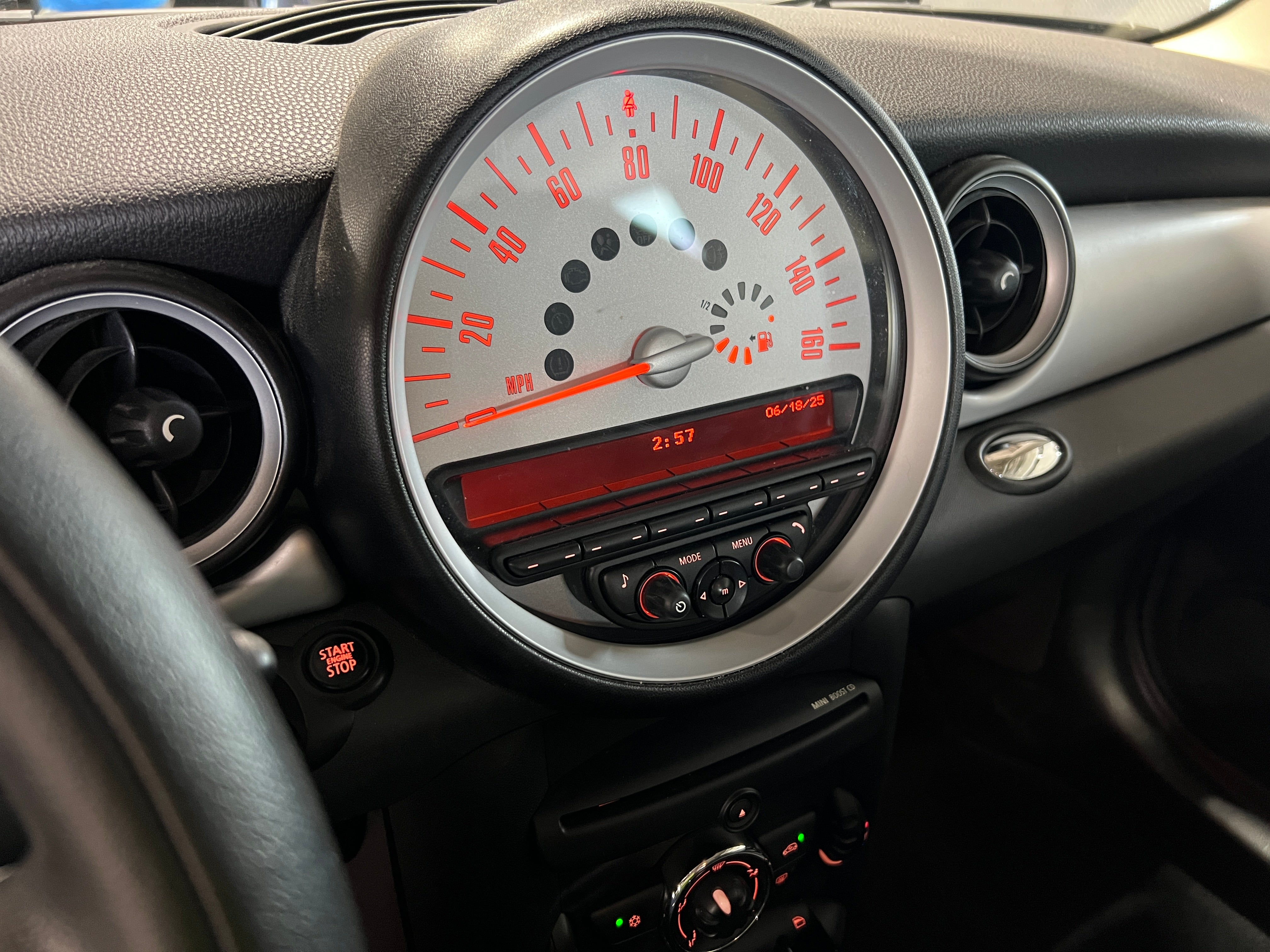 2012 MINI Cooper Hardtop  3