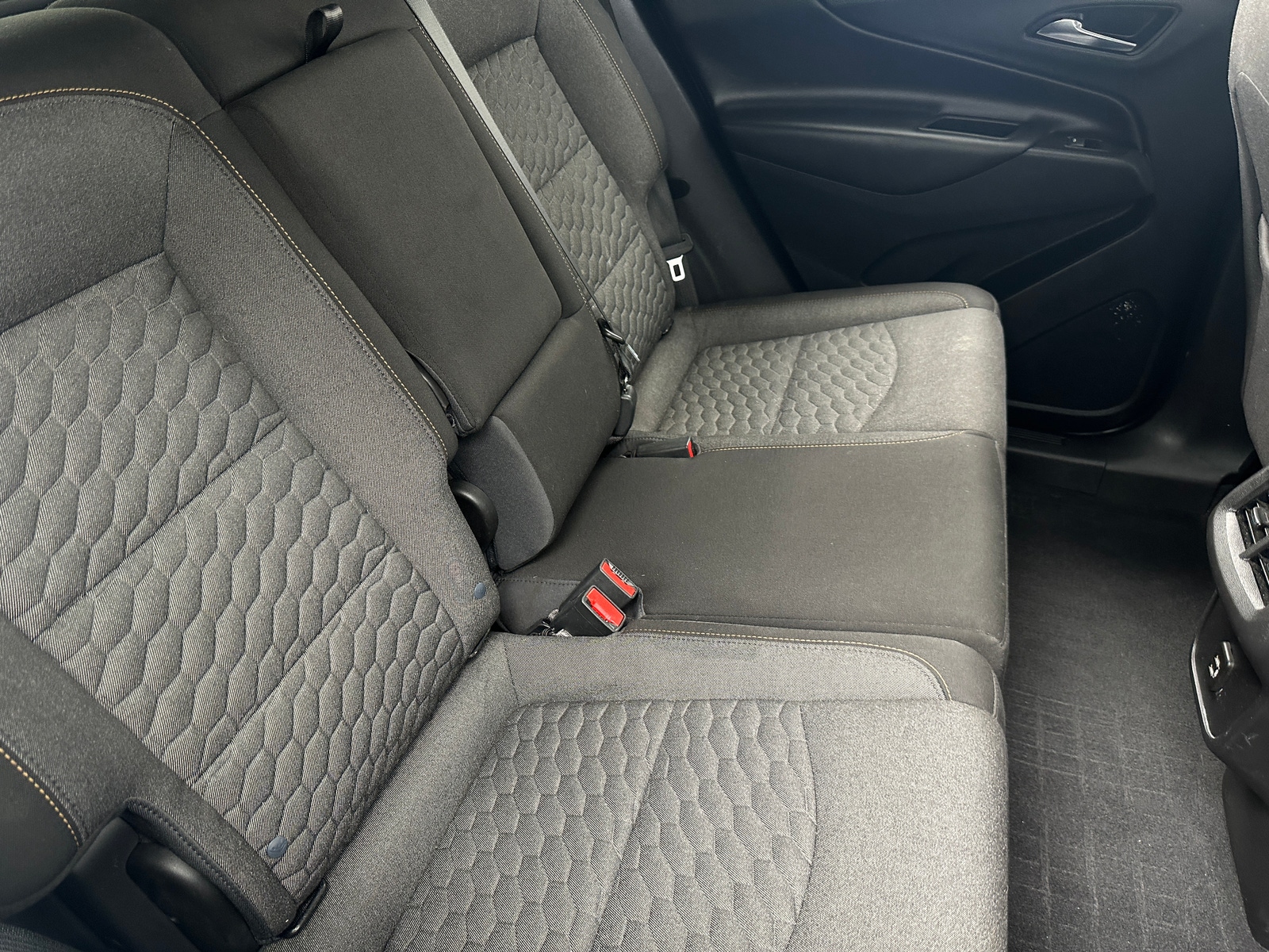 Thumbnail: 2021 Chevrolet Equinox - 6