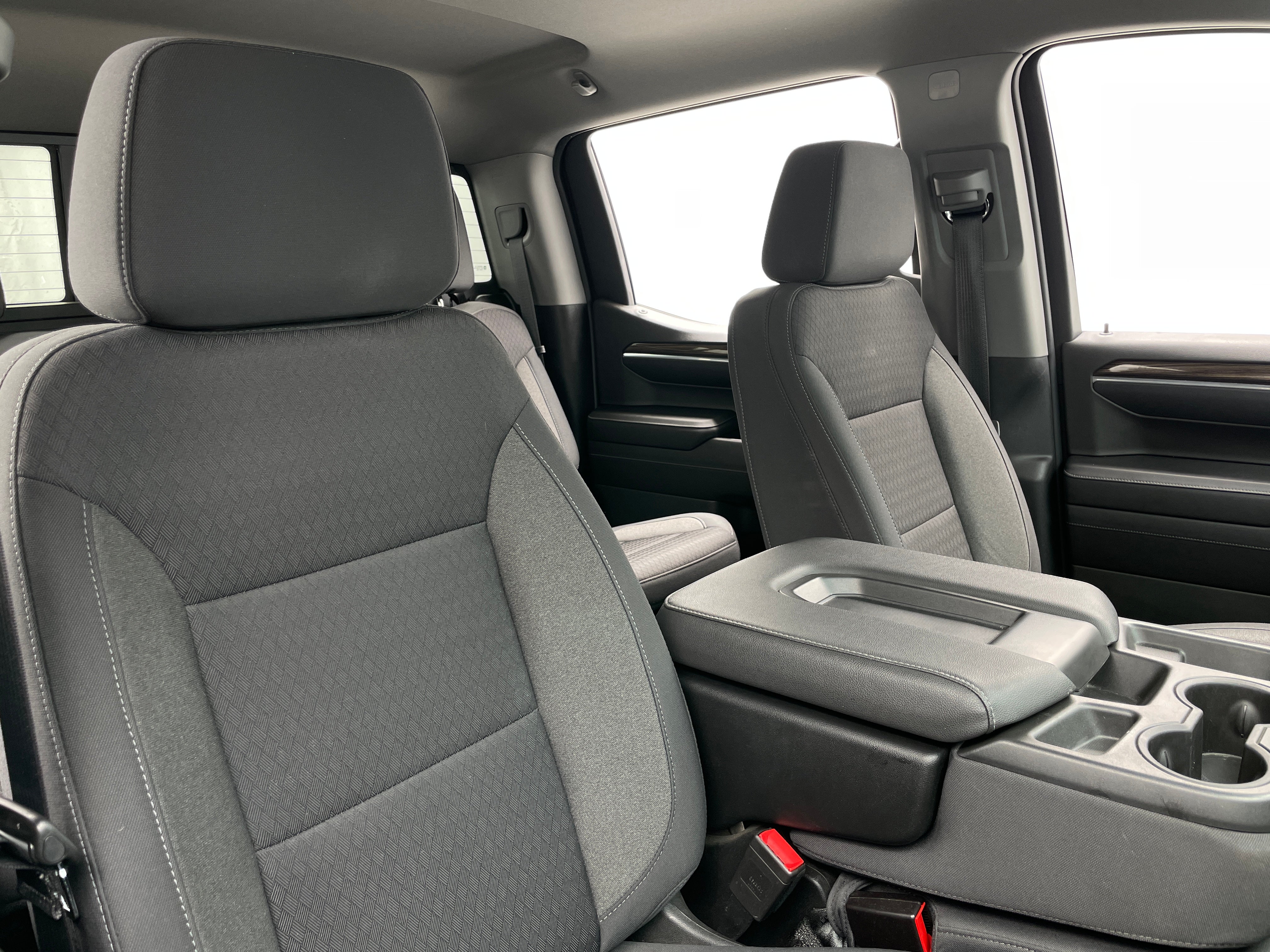 Thumbnail: 2022 Chevrolet Silverado 1500 - 2