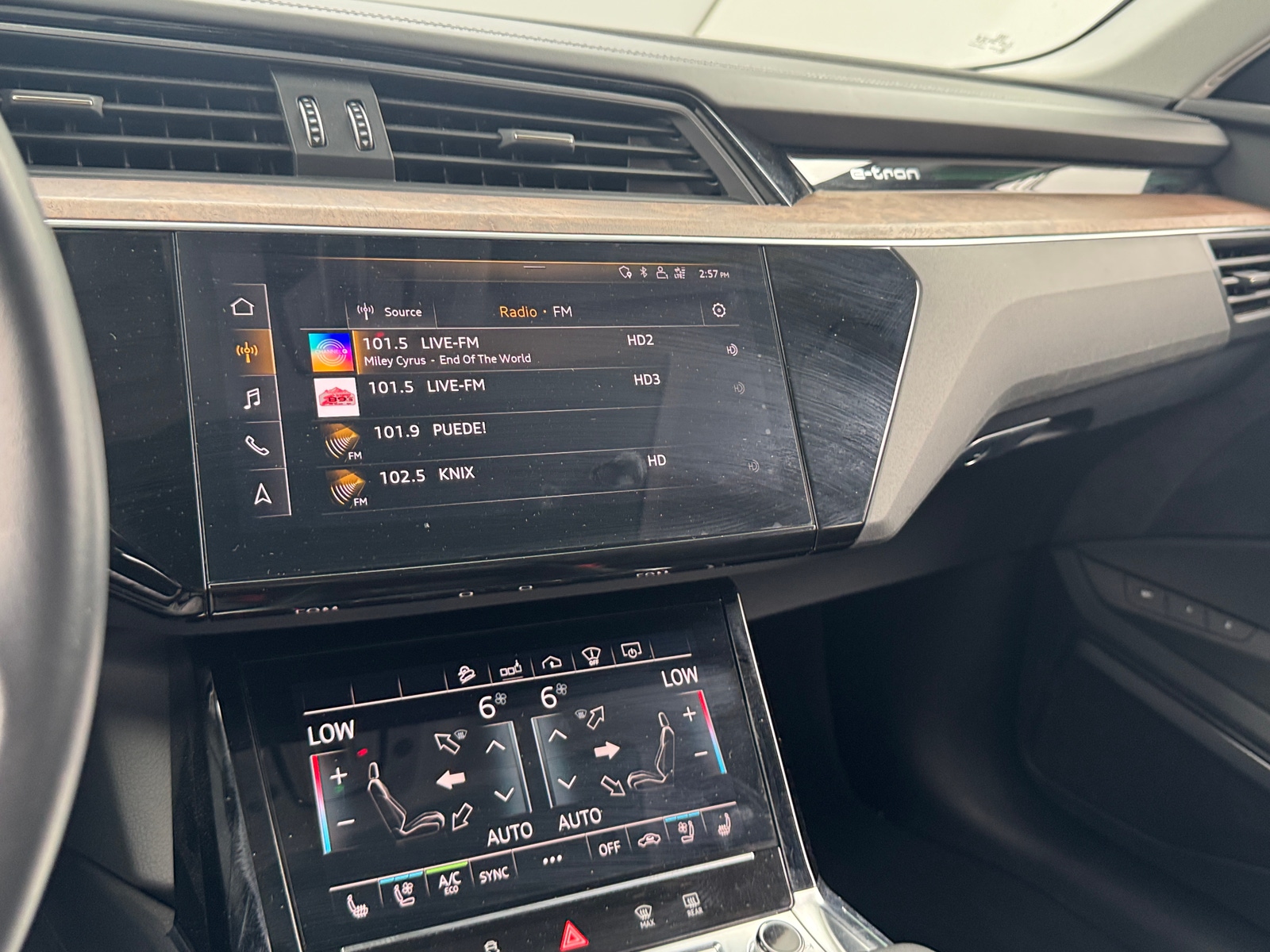 Thumbnail: 2019 Audi e-tron - 3