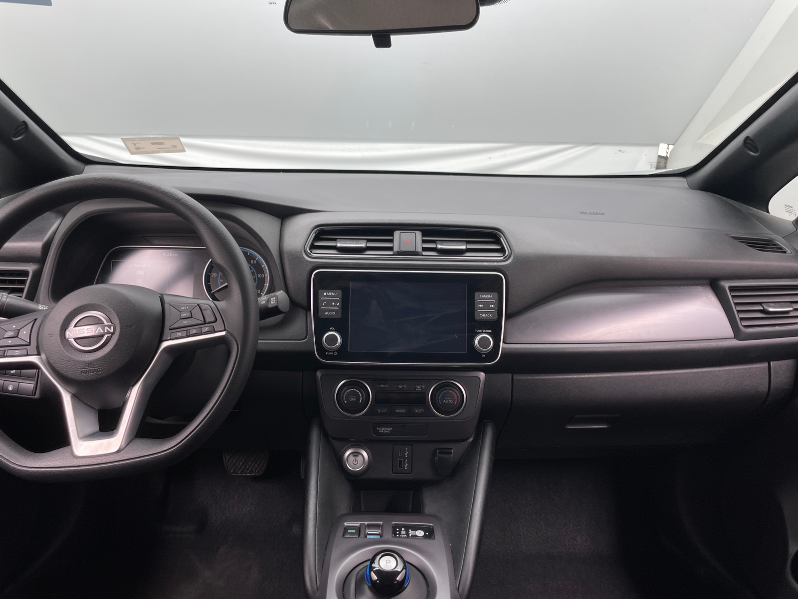 Thumbnail: 2024 Nissan Leaf - 3