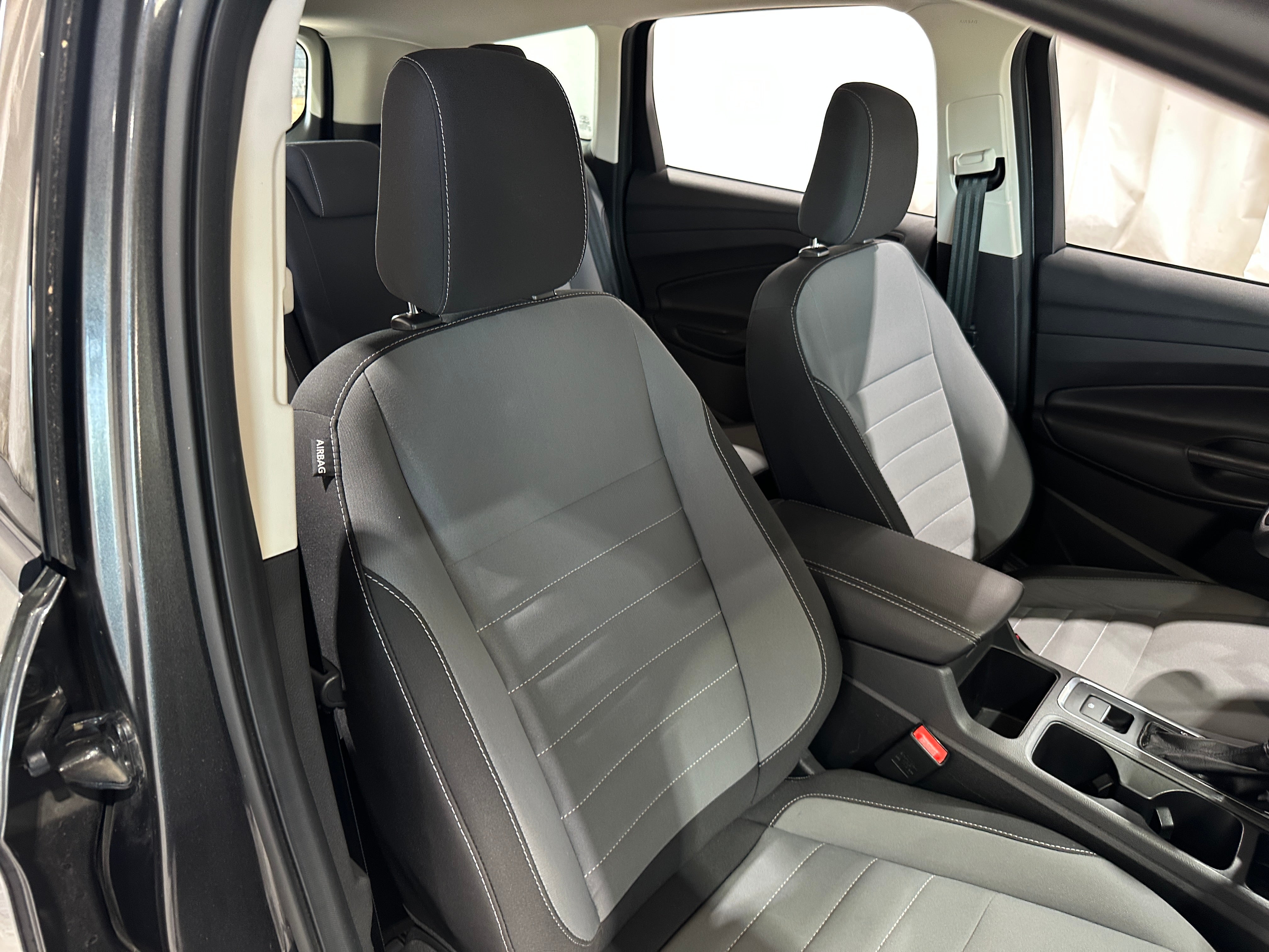 2018 Ford Escape S 2