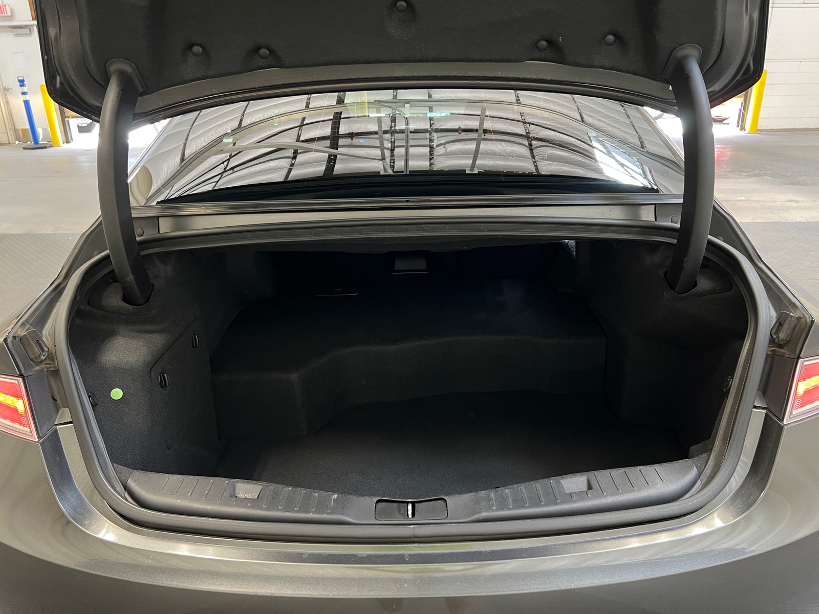 Thumbnail: 2019 Lincoln MKZ - 6