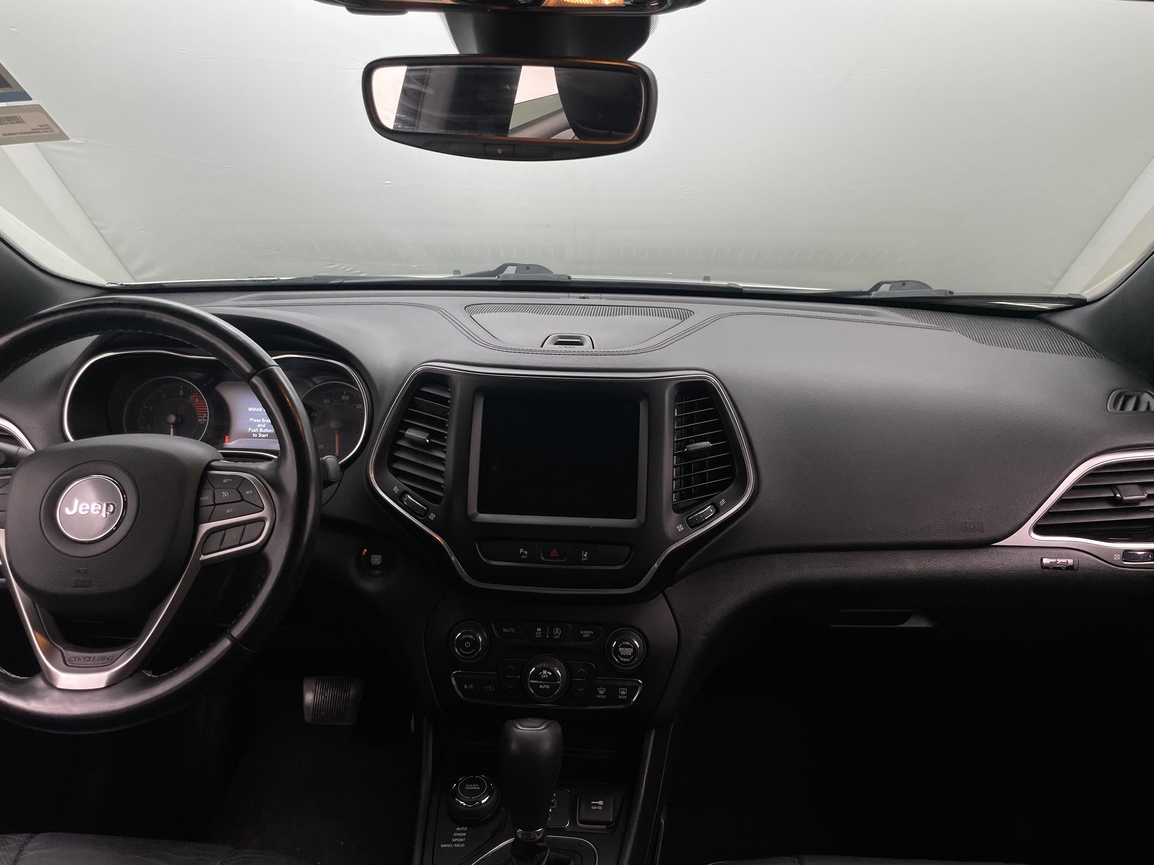 Thumbnail: 2021 Jeep Cherokee - 2