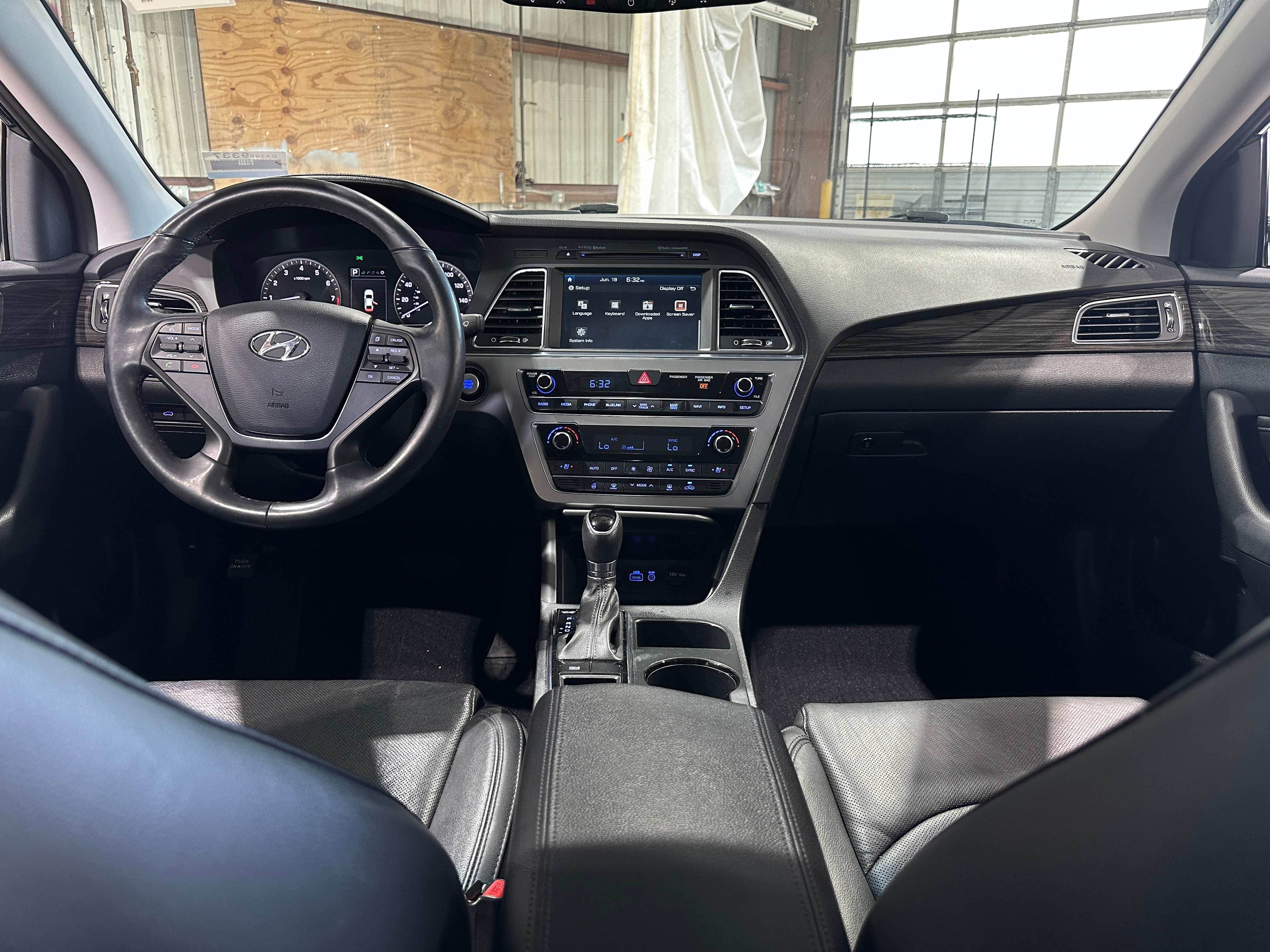 Thumbnail: 2015 Hyundai Sonata - 2