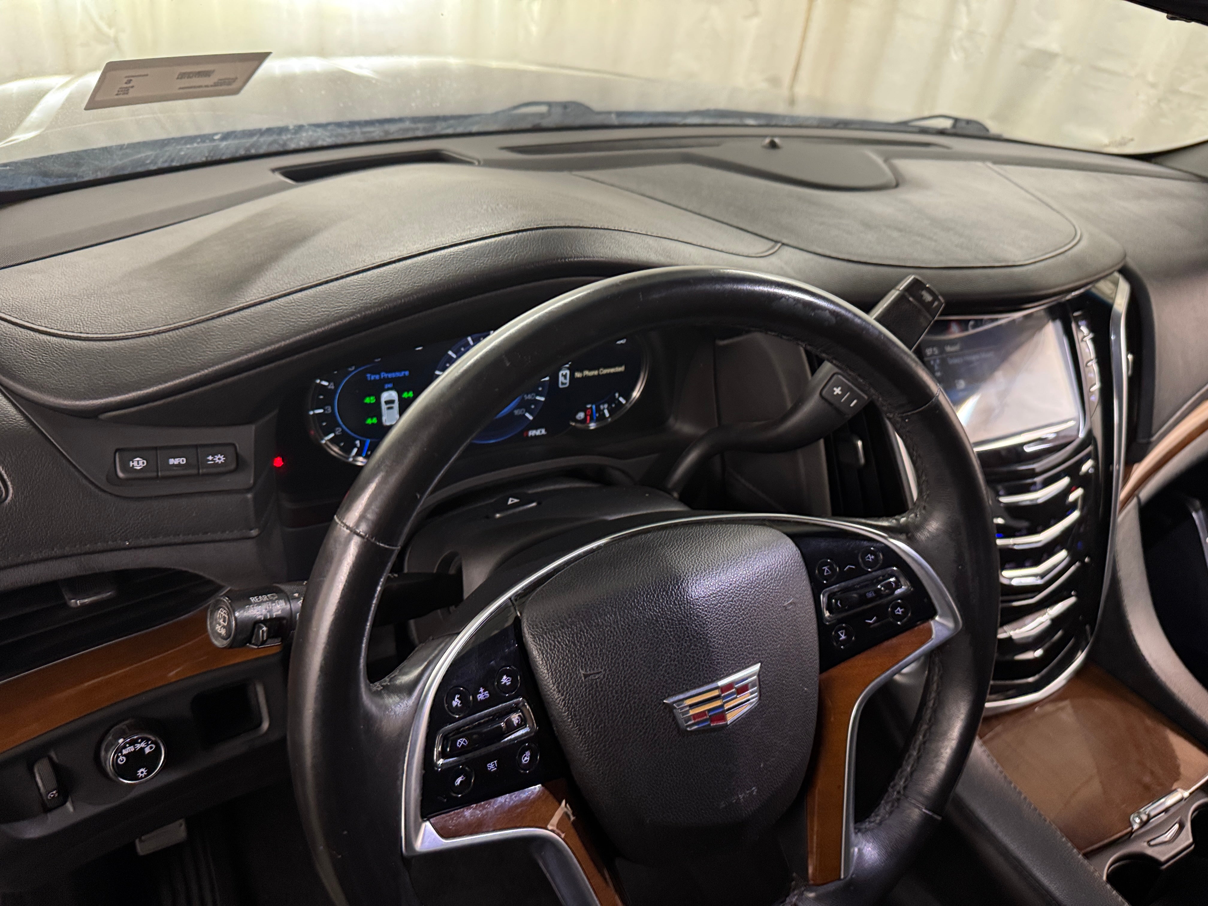 Thumbnail: 2018 Cadillac Escalade - 2