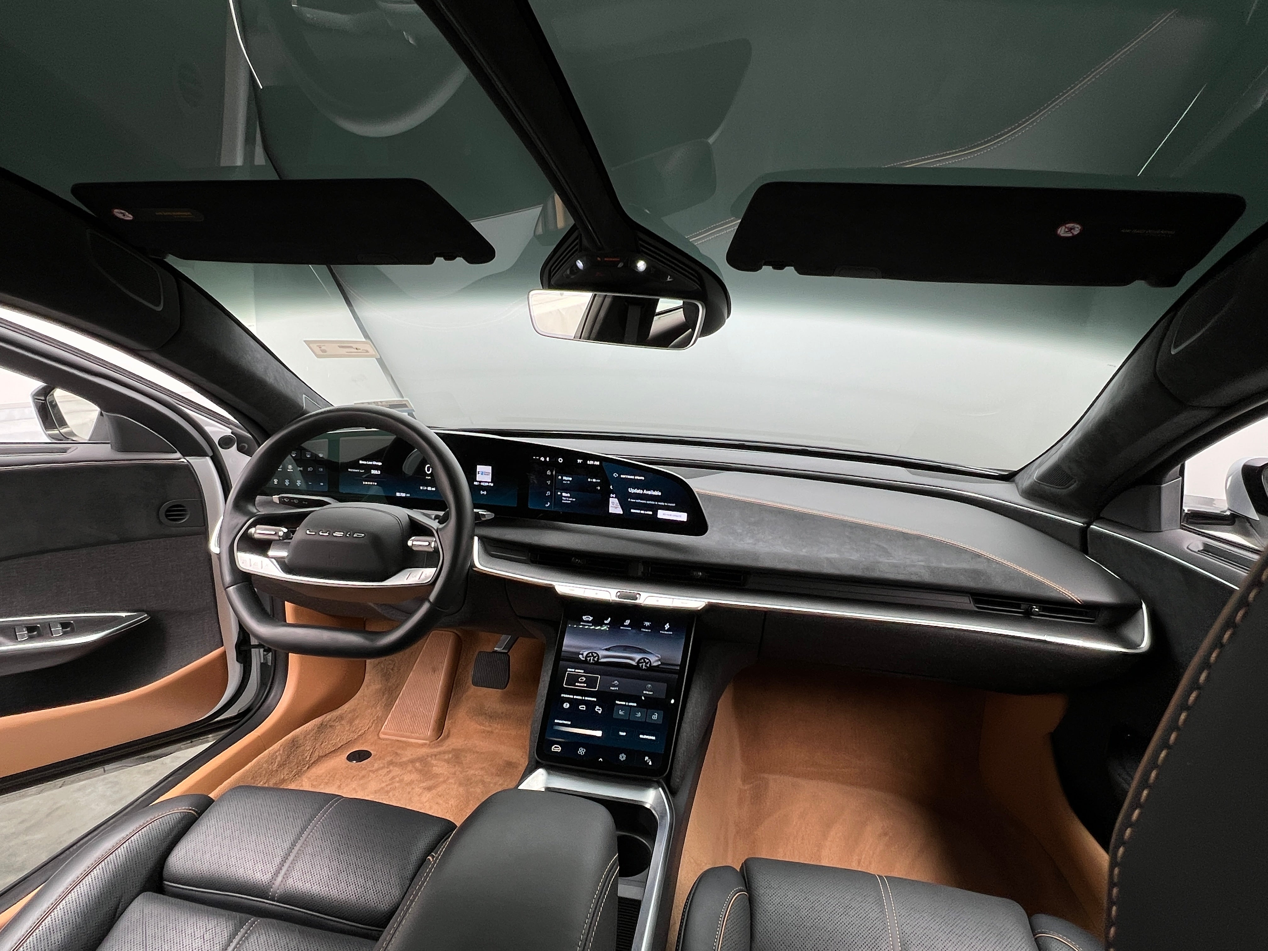 Thumbnail: 2022 Lucid Air - 2
