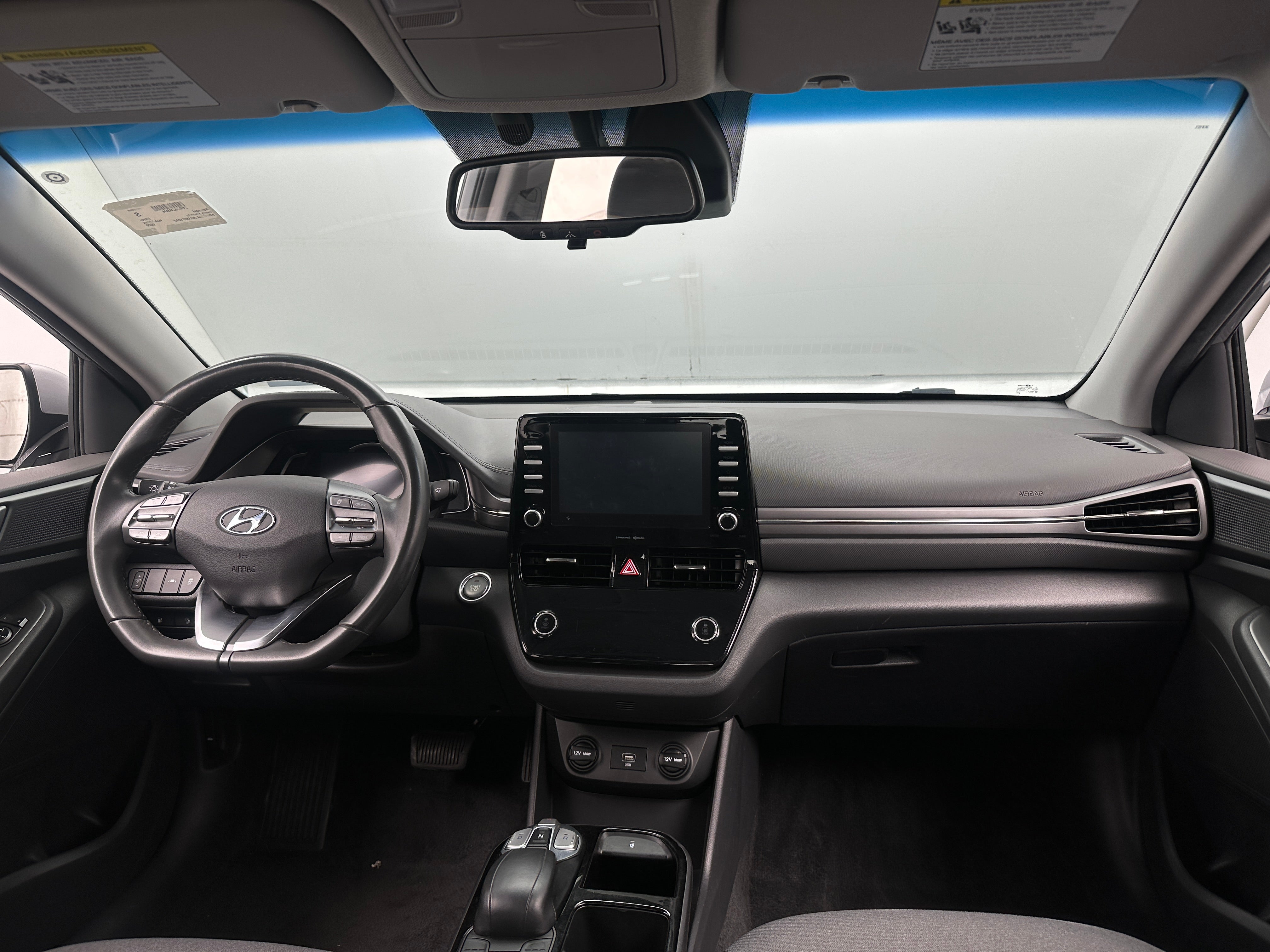 Thumbnail: 2020 Hyundai Ioniq - 3