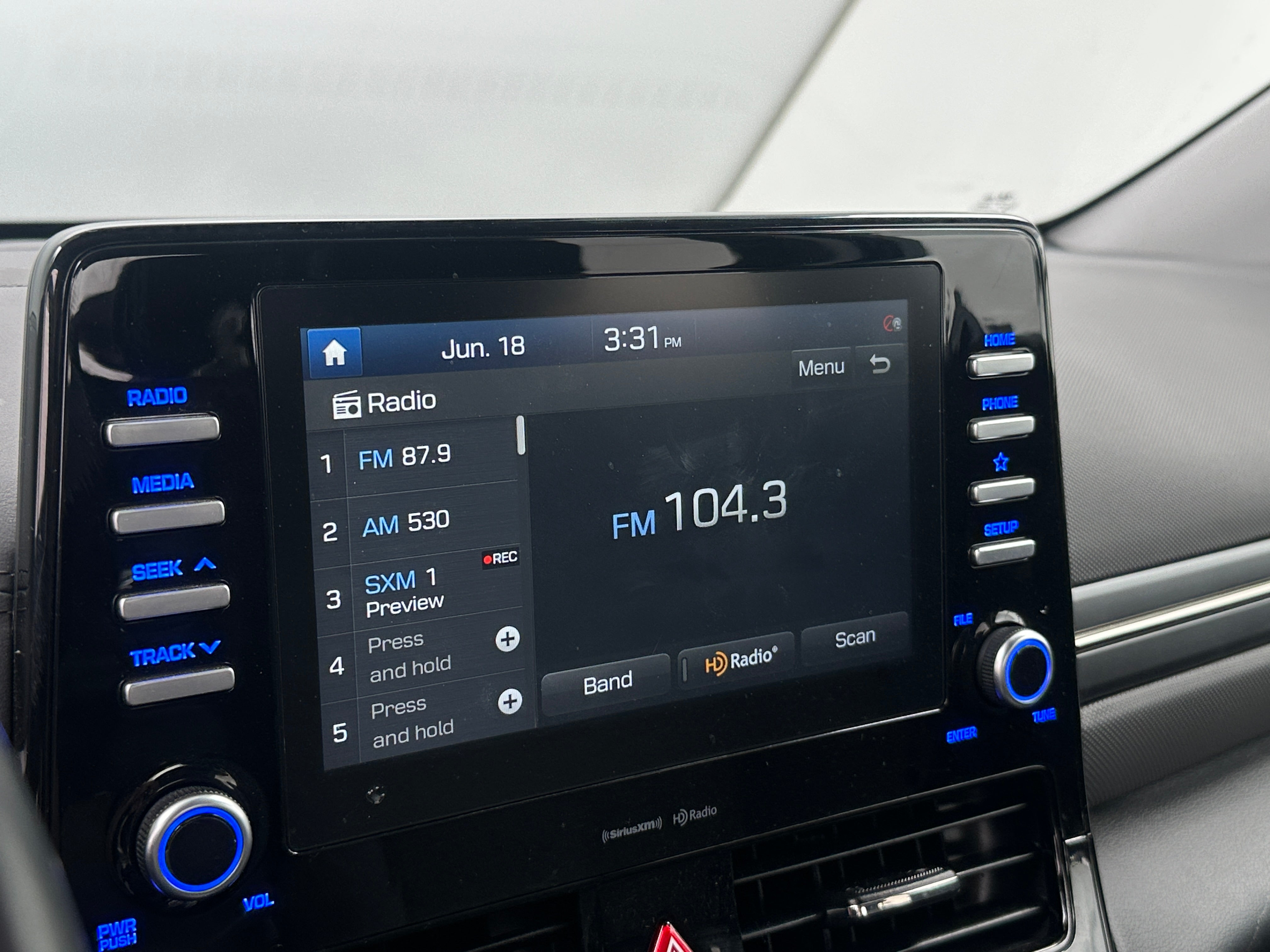 Thumbnail: 2020 Hyundai Ioniq - 4