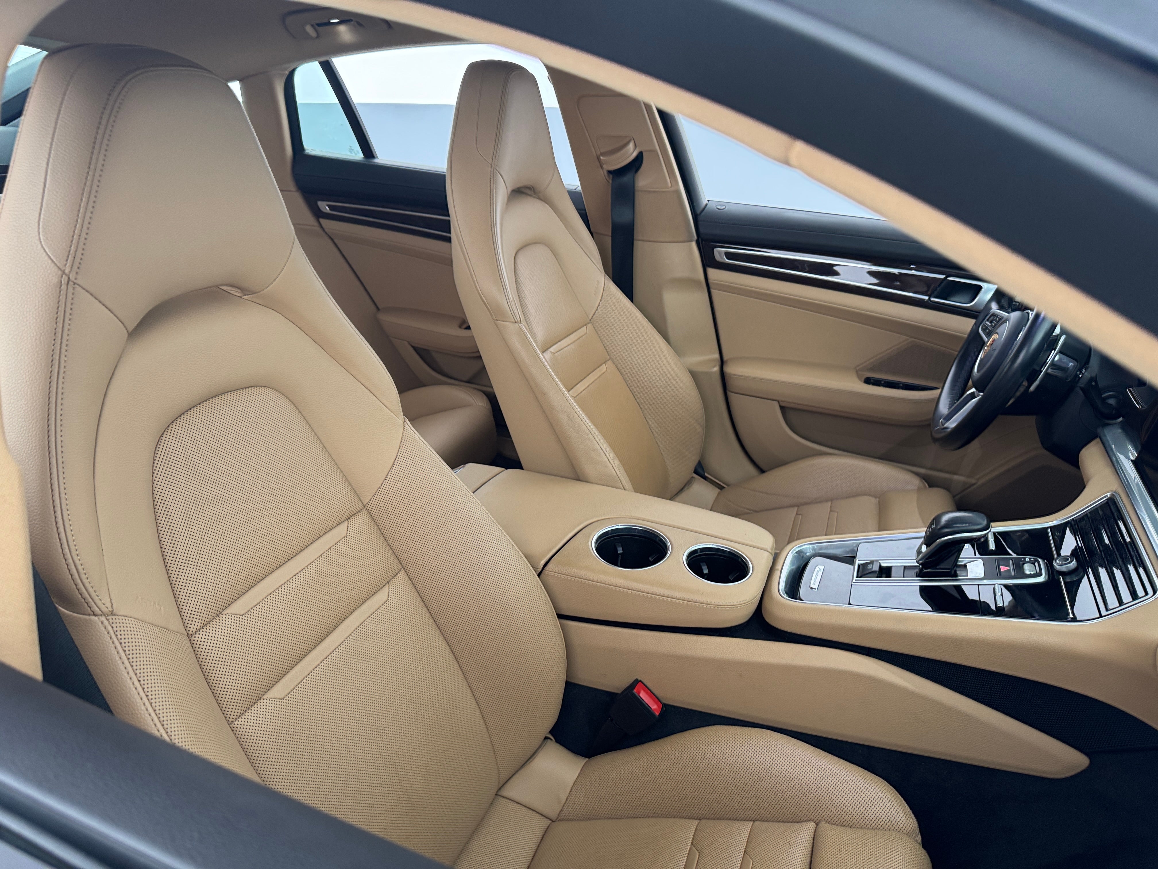 Image 9 of 2018 Porsche Panamera base