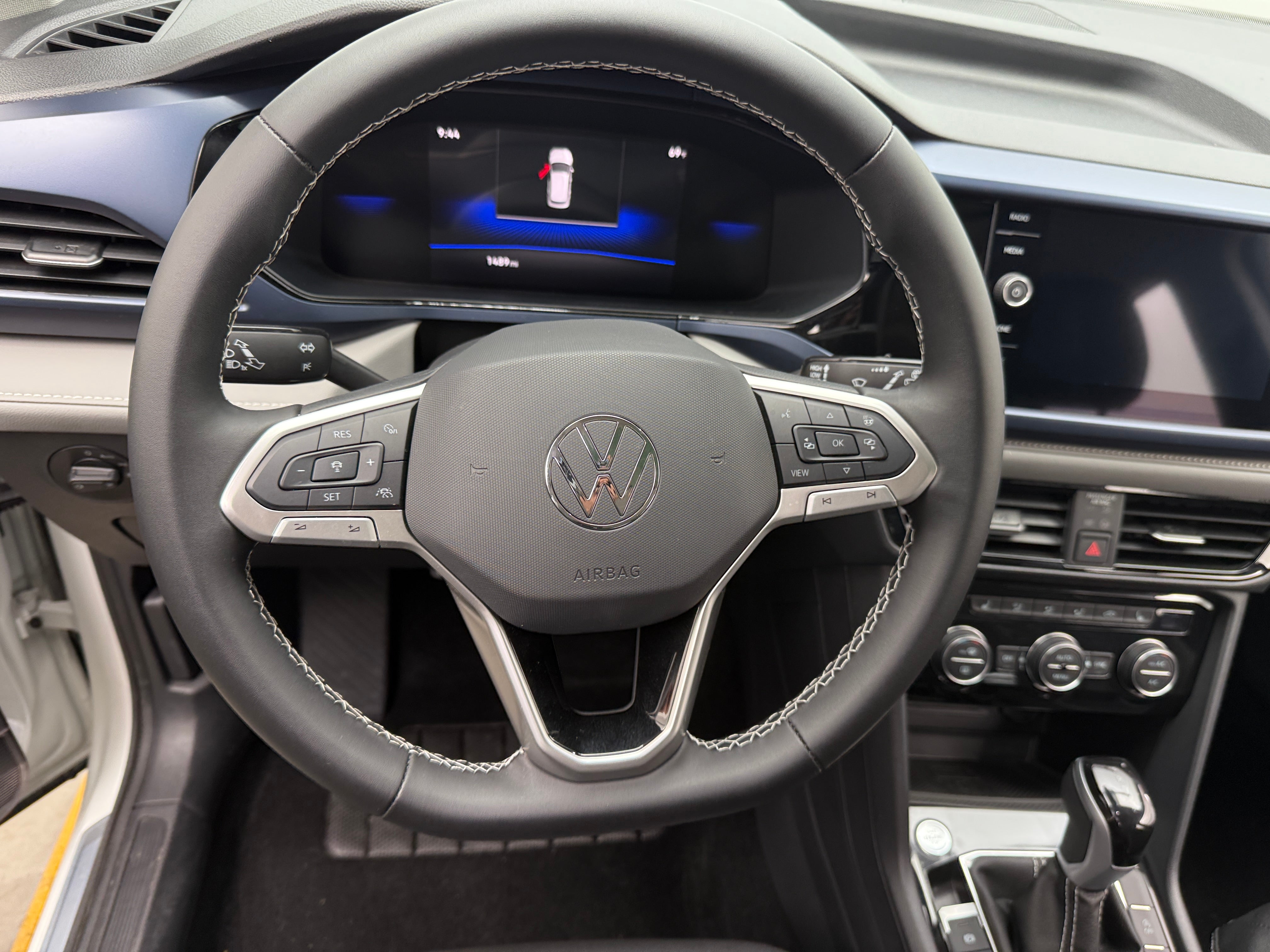 Thumbnail: 2024 Volkswagen Taos - 4