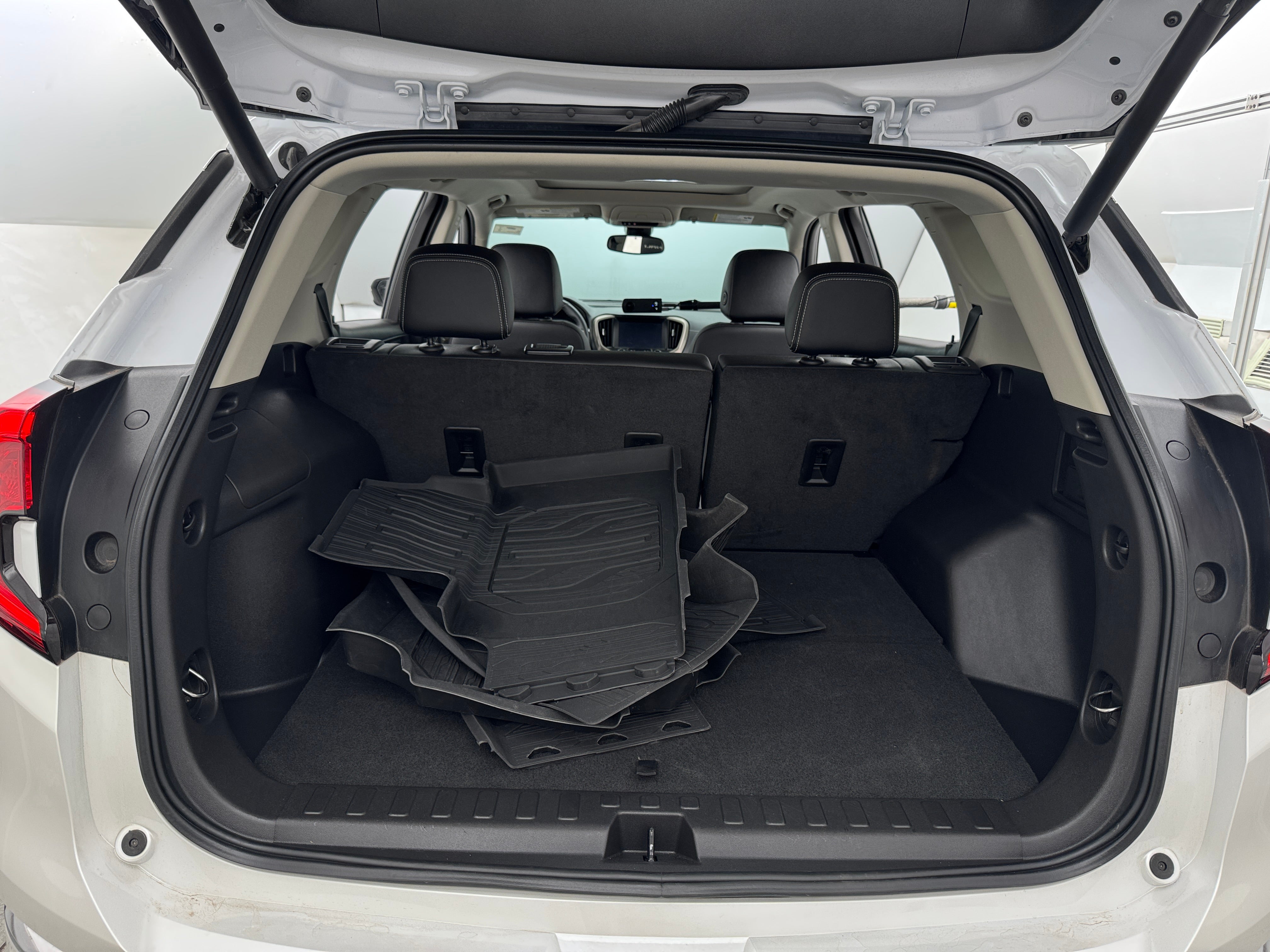 2023 GMC Terrain Denali 6