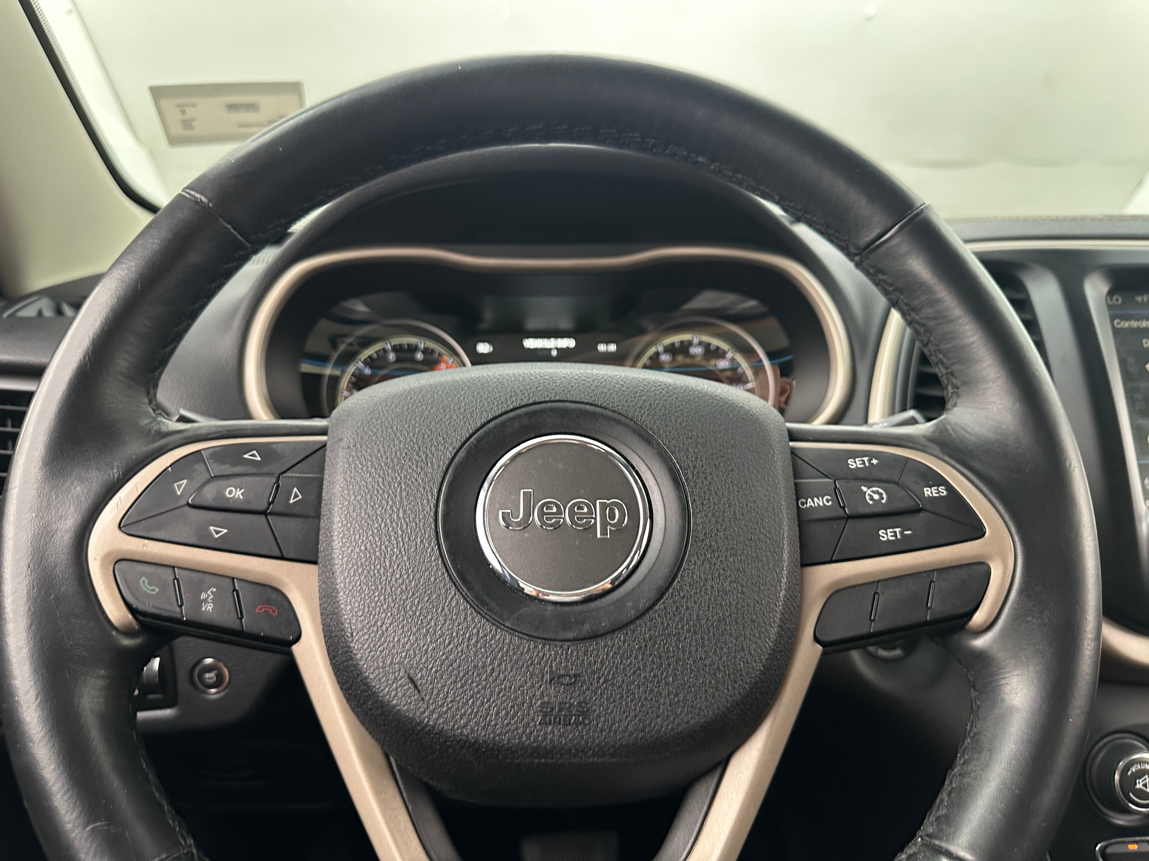 2016 Jeep Cherokee Limited Edition 4